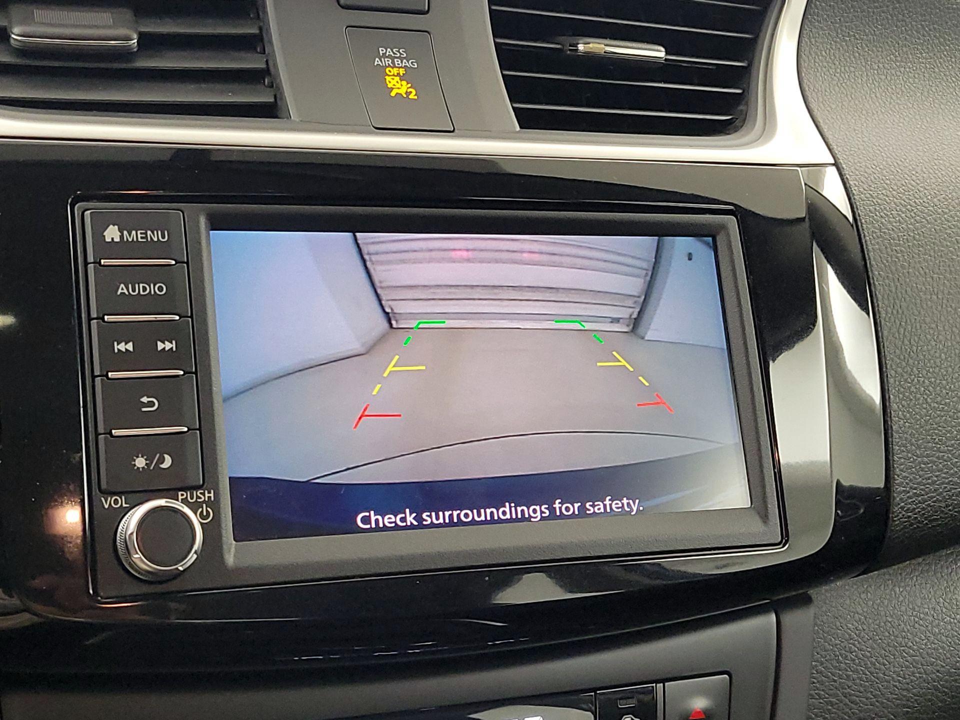 Thumbnail: 2019 Nissan Sentra - 14