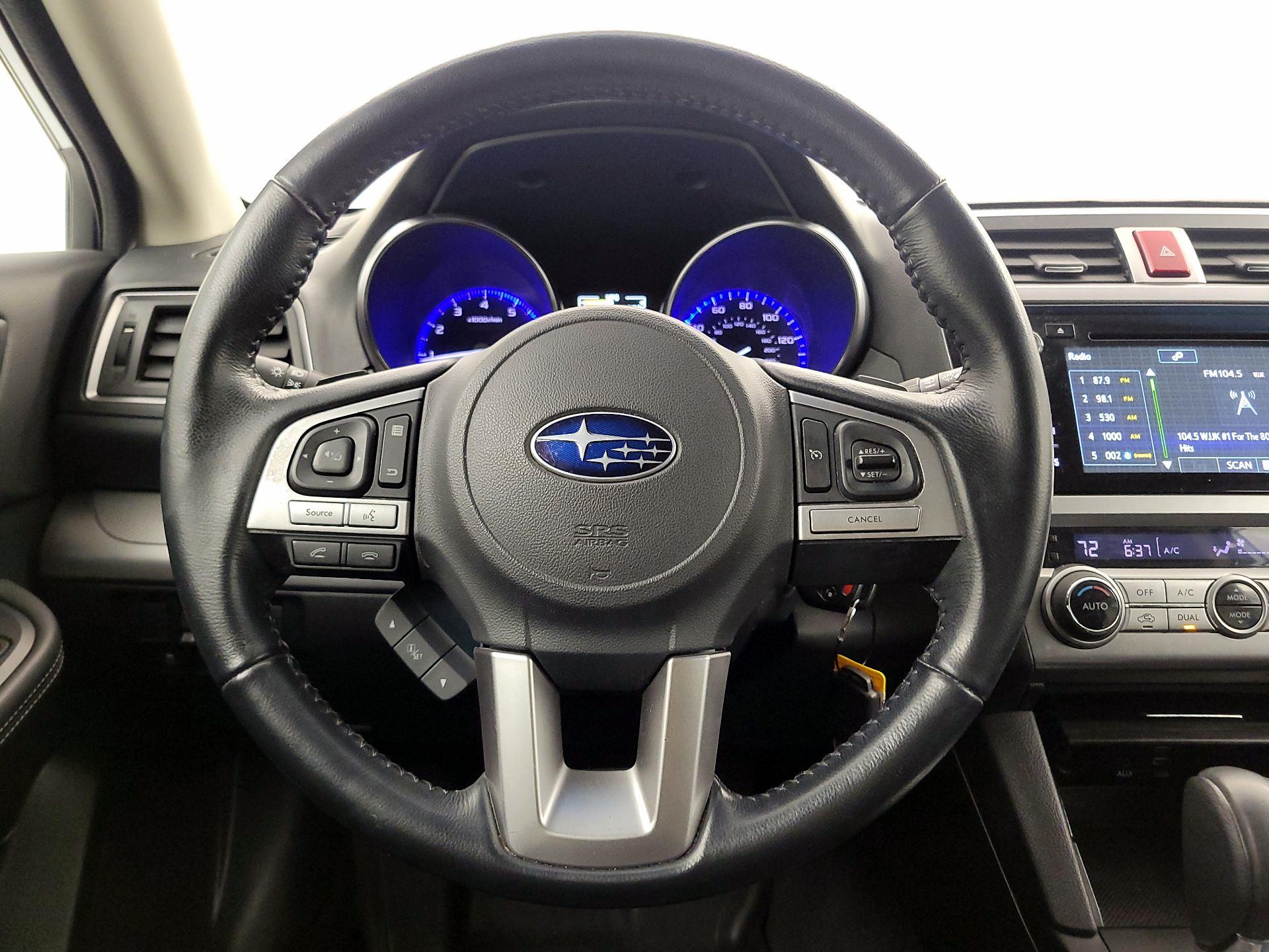 Thumbnail: 2016 Subaru Outback - 10