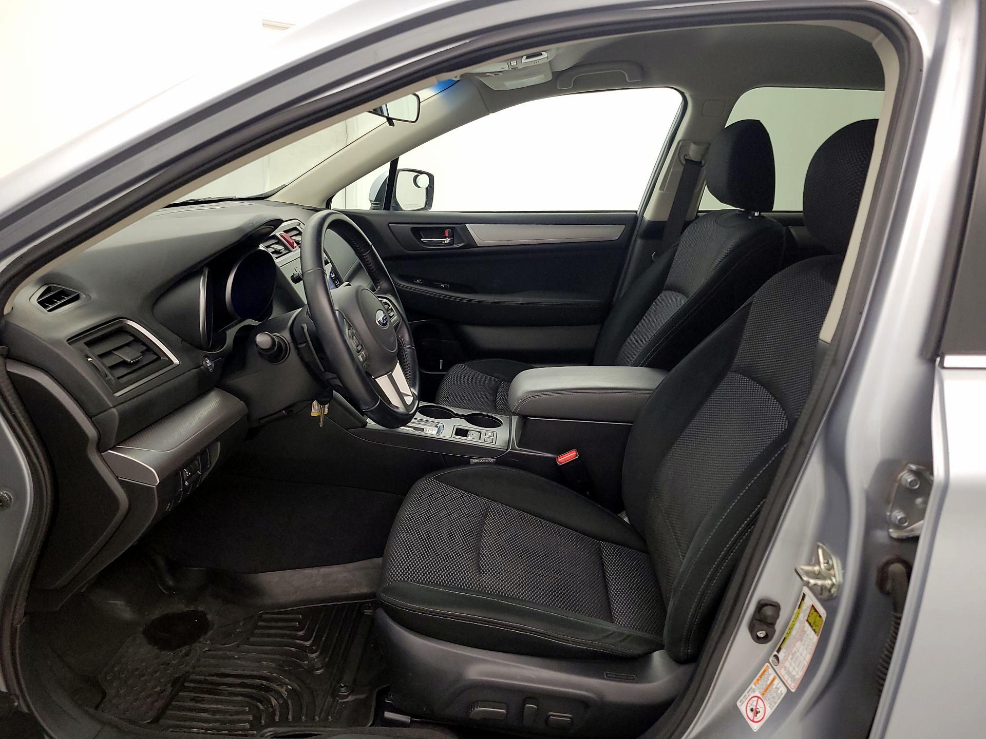 Thumbnail: 2016 Subaru Outback - 11