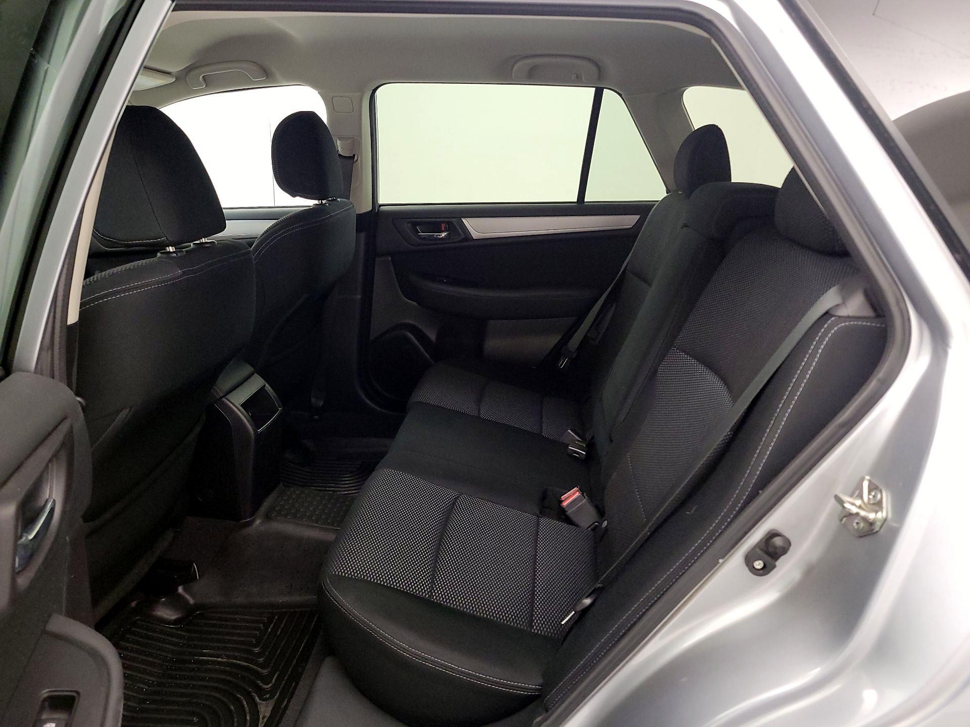 Thumbnail: 2016 Subaru Outback - 19