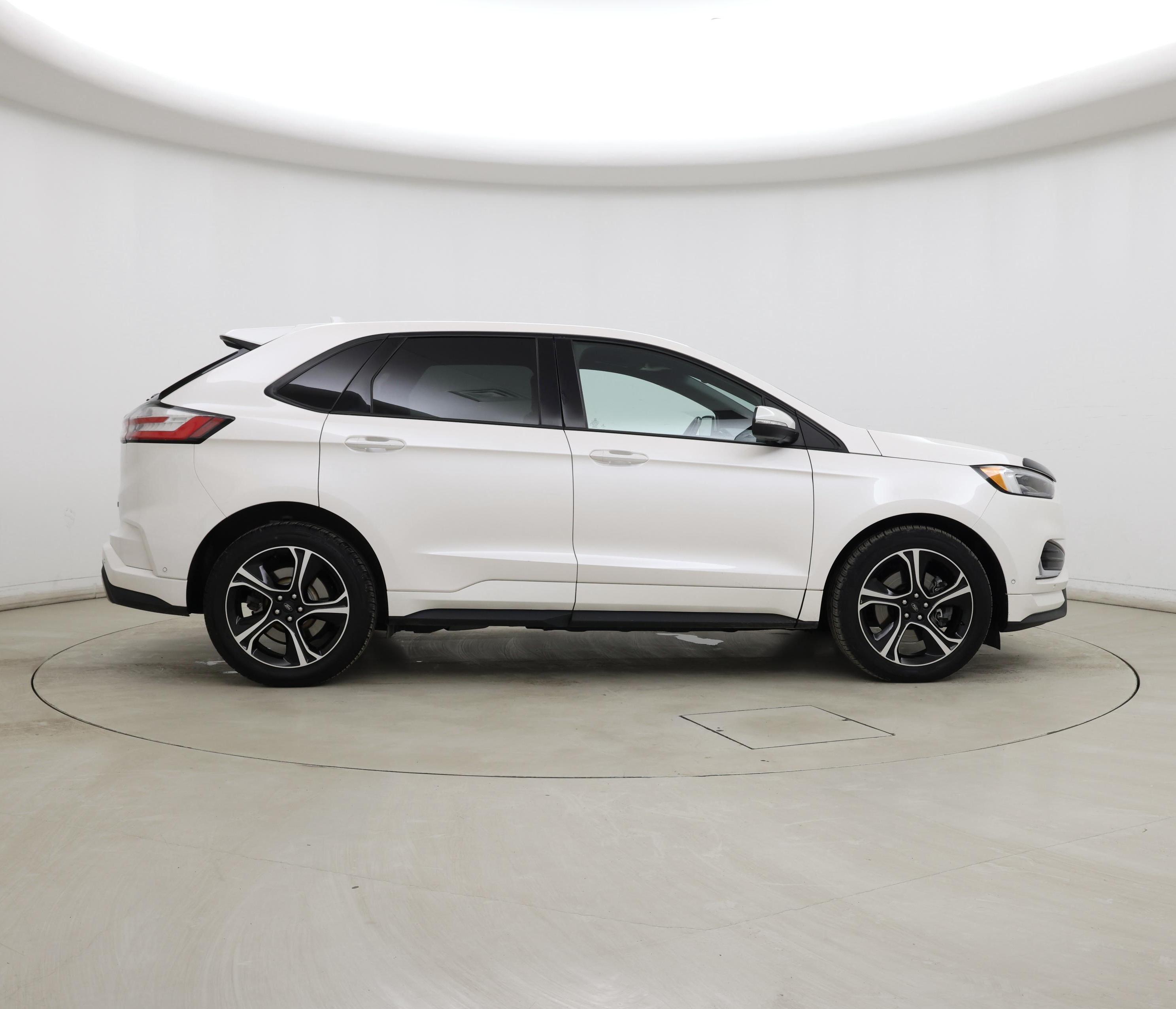 Thumbnail: 2019 Ford Edge - 7