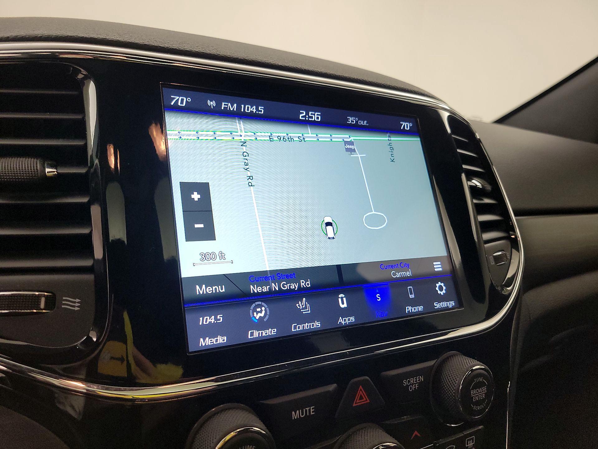 Thumbnail: 2021 Jeep Grand Cherokee - 14