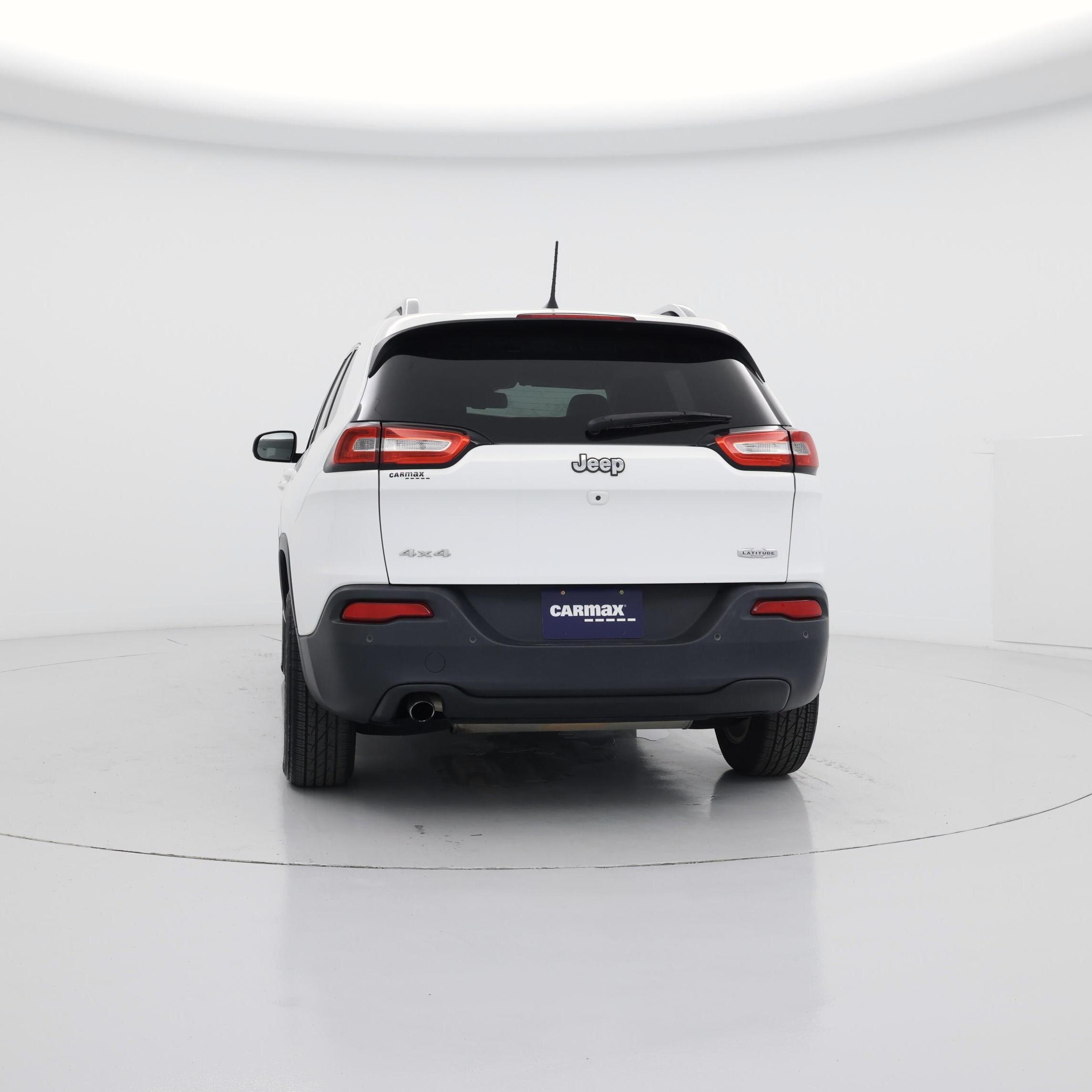 Thumbnail: 2016 Jeep Cherokee - 6