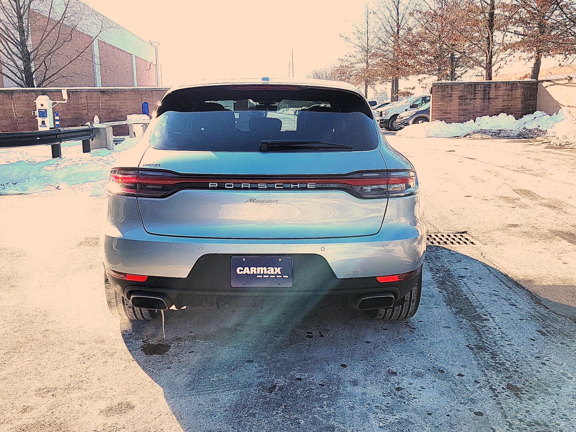 Thumbnail: 2021 Porsche Macan - 6