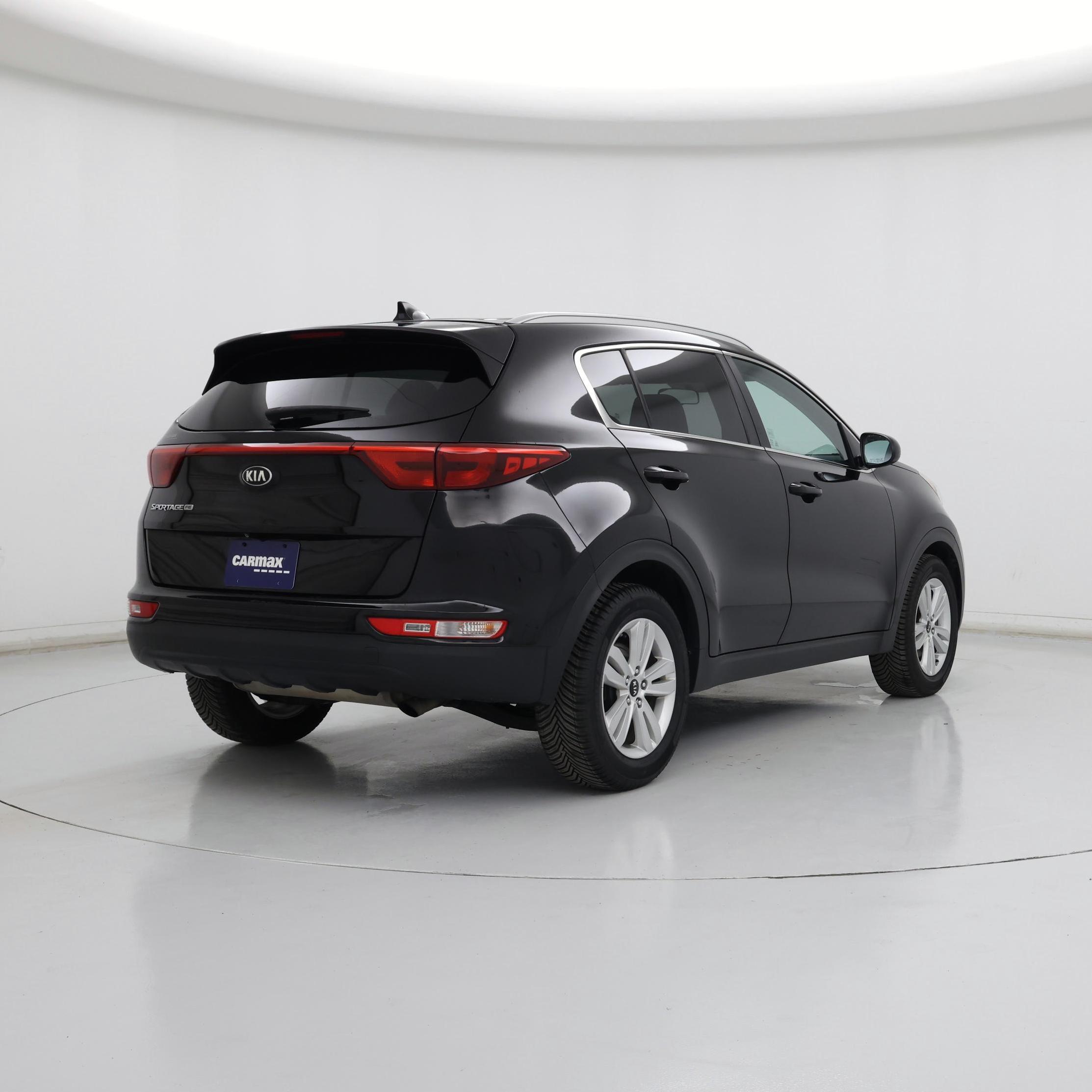Thumbnail: 2017 Kia Sportage - 8