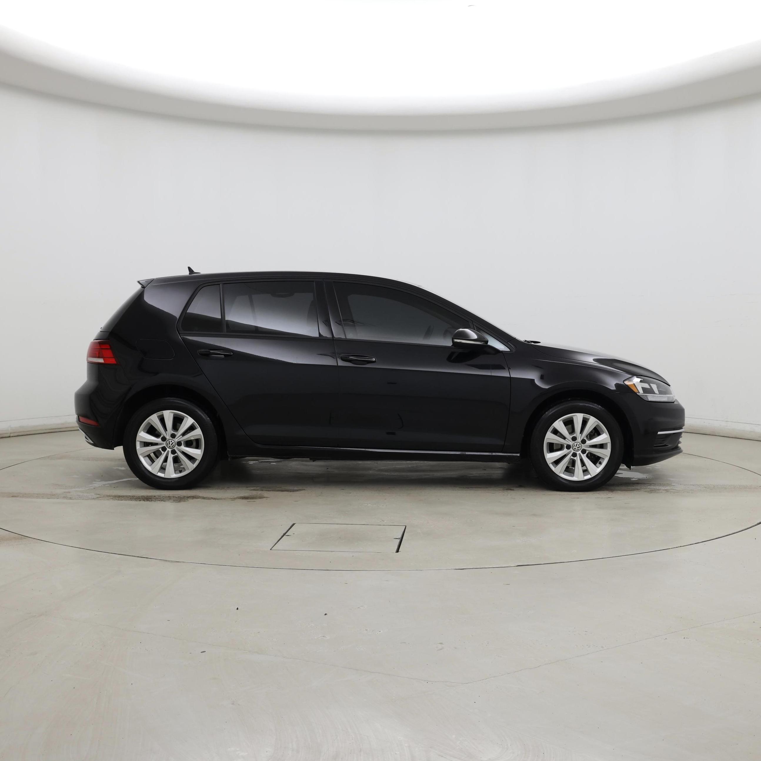 Thumbnail: 2020 Volkswagen Golf - 7