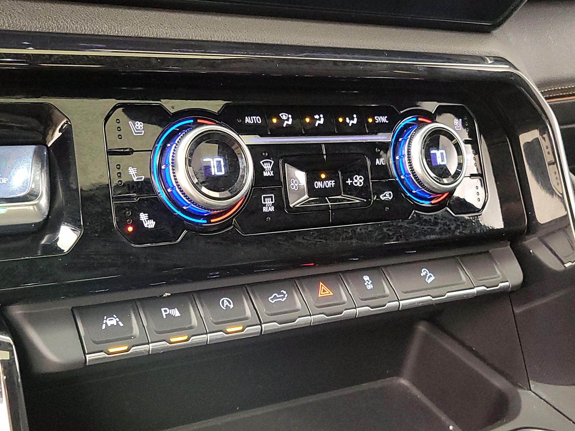 Thumbnail: 2024 GMC Sierra 1500 - 16