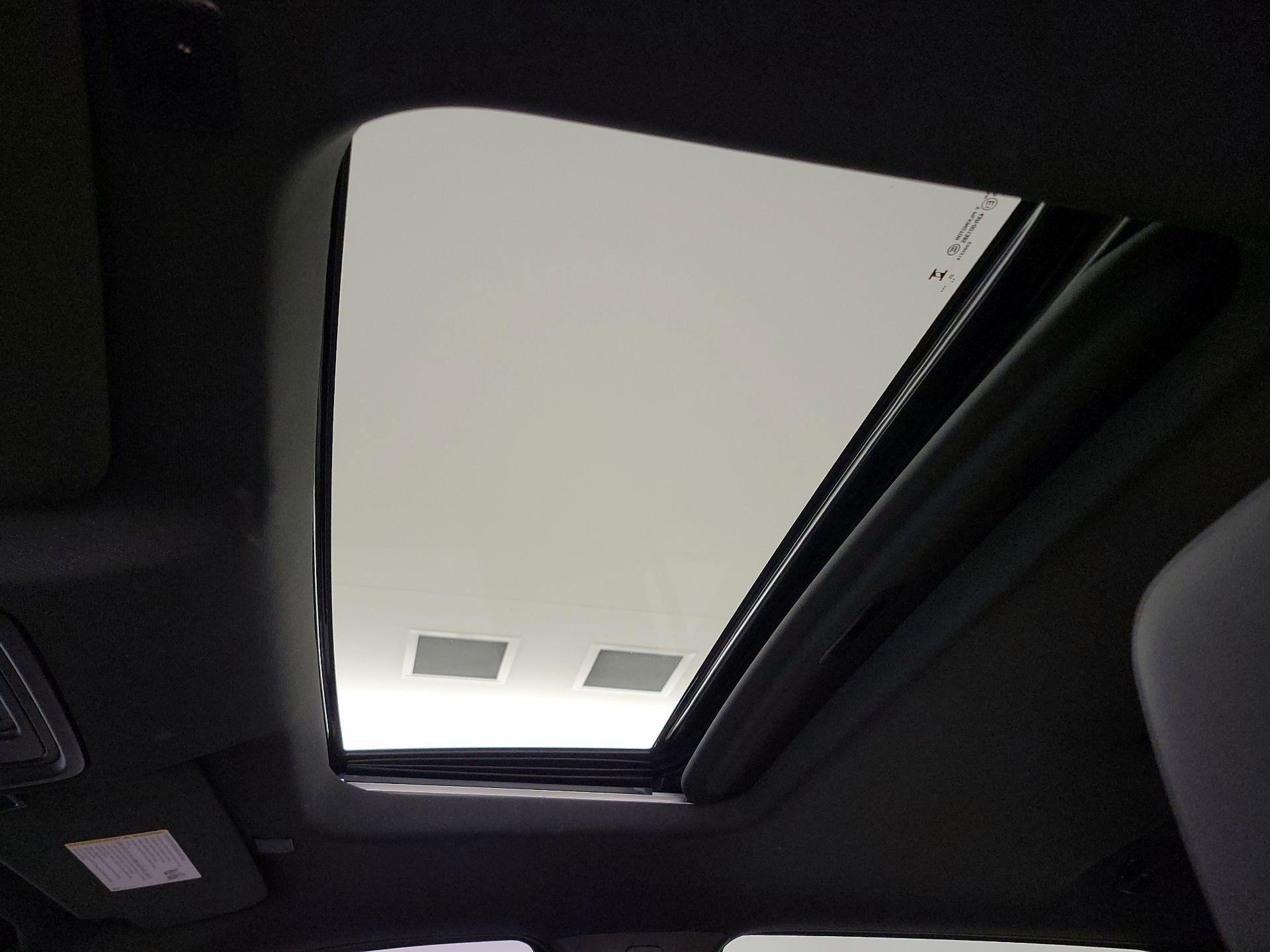 Thumbnail: 2024 GMC Sierra 1500 - 19