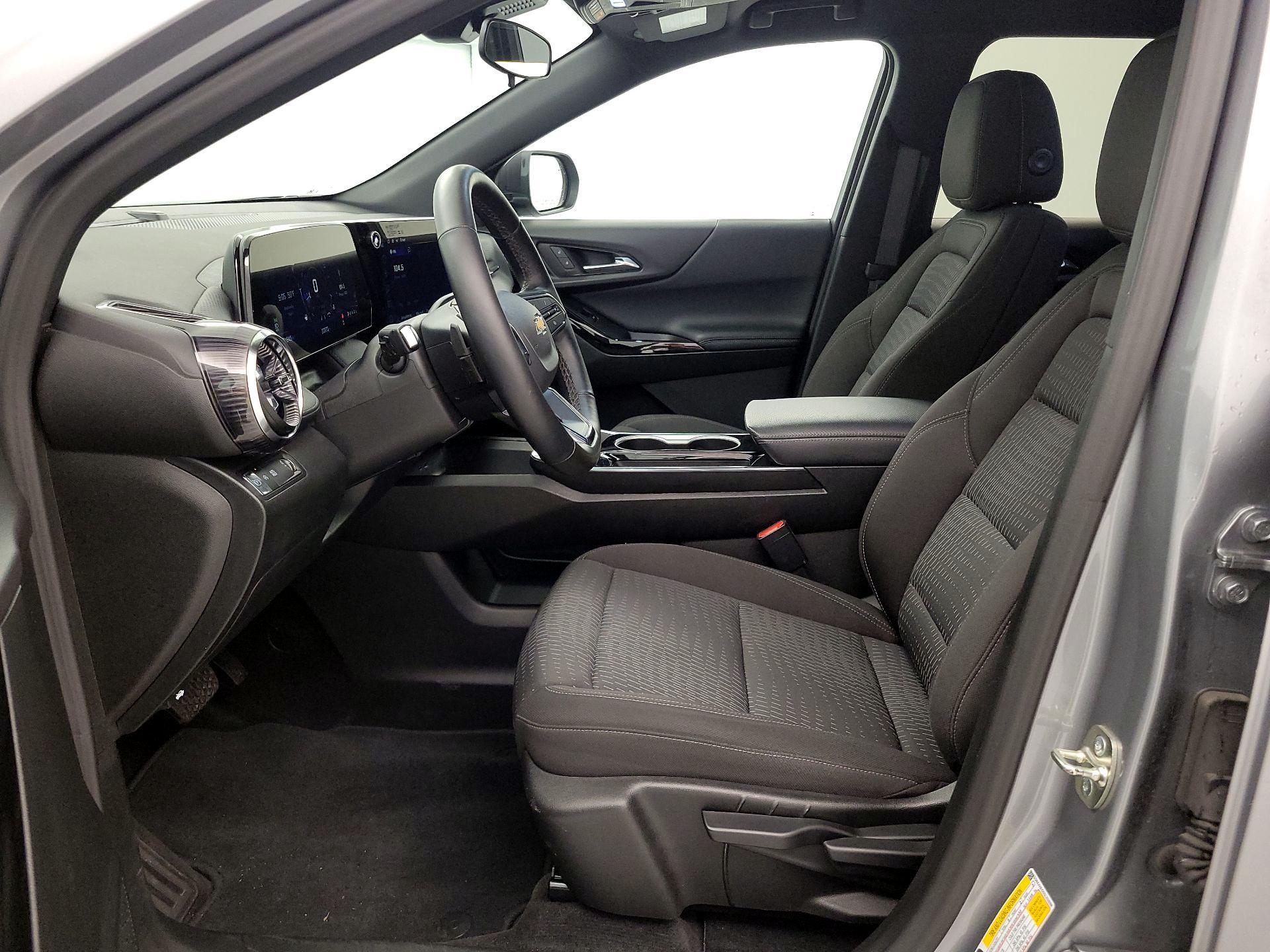 Thumbnail: 2025 Chevrolet Equinox - 11