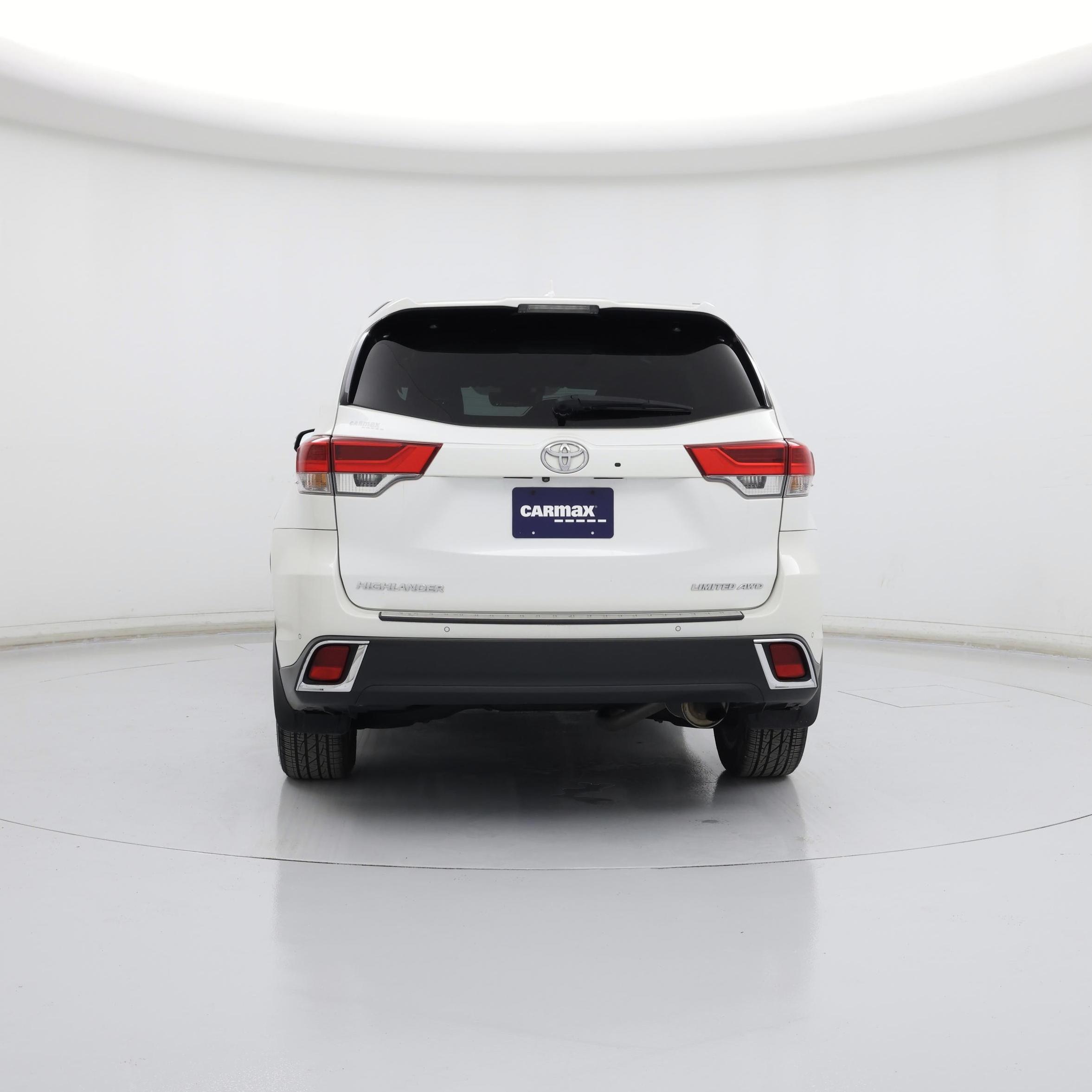 Thumbnail: 2018 Toyota Highlander - 2