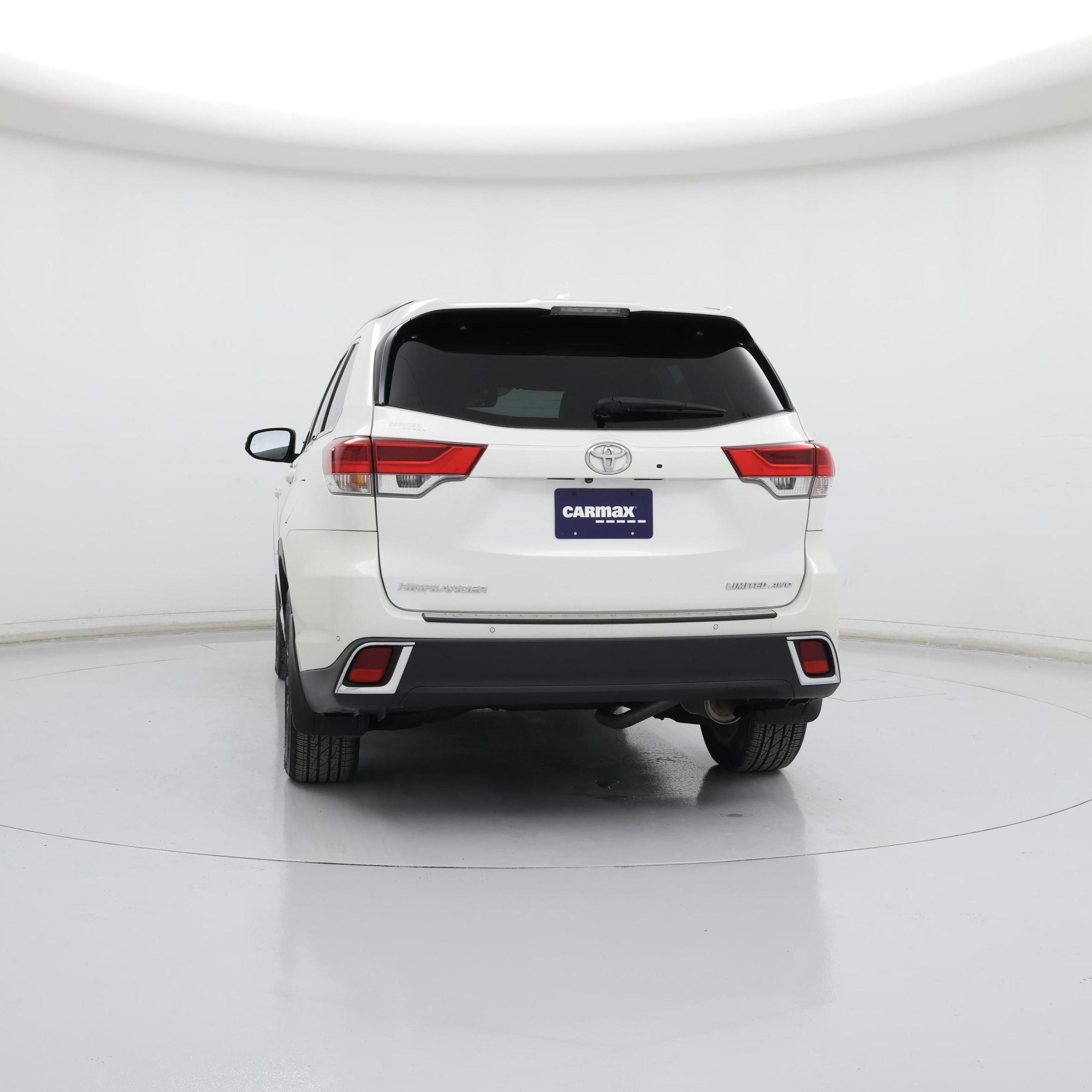 Thumbnail: 2018 Toyota Highlander - 4