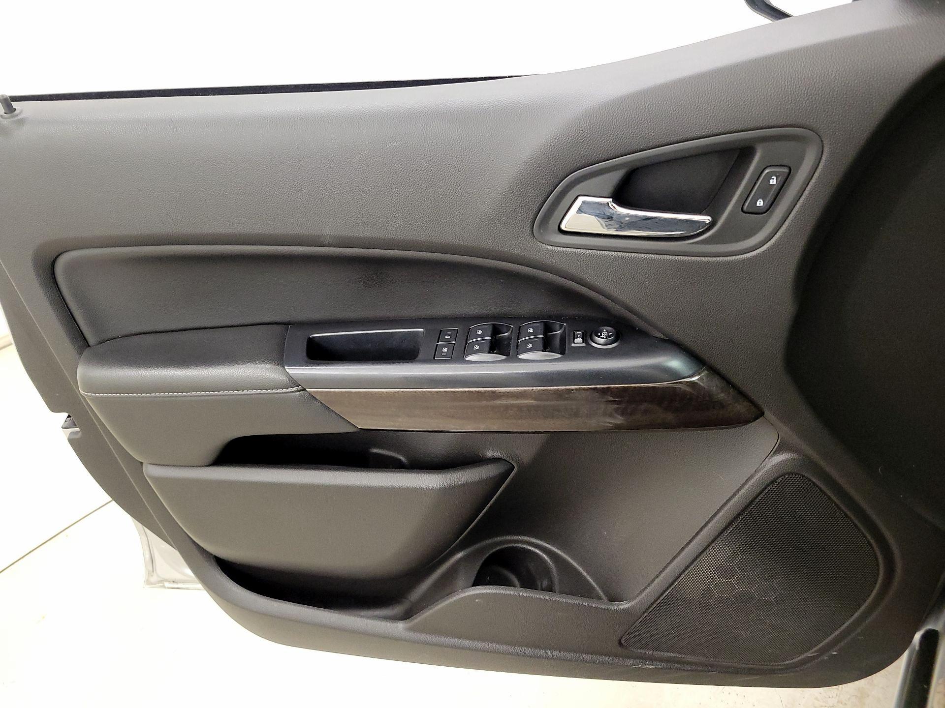 Thumbnail: 2016 GMC Canyon - 12