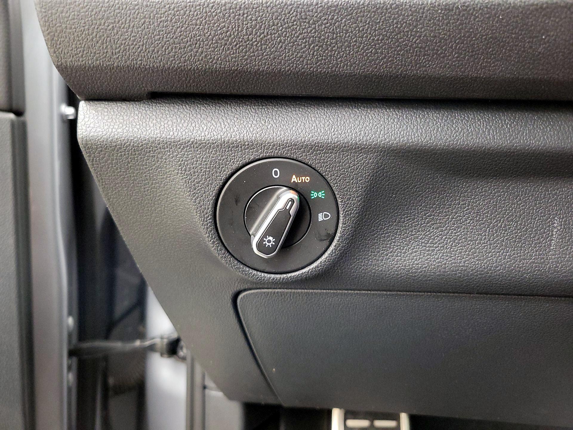 Thumbnail: 2023 Volkswagen Jetta - 13