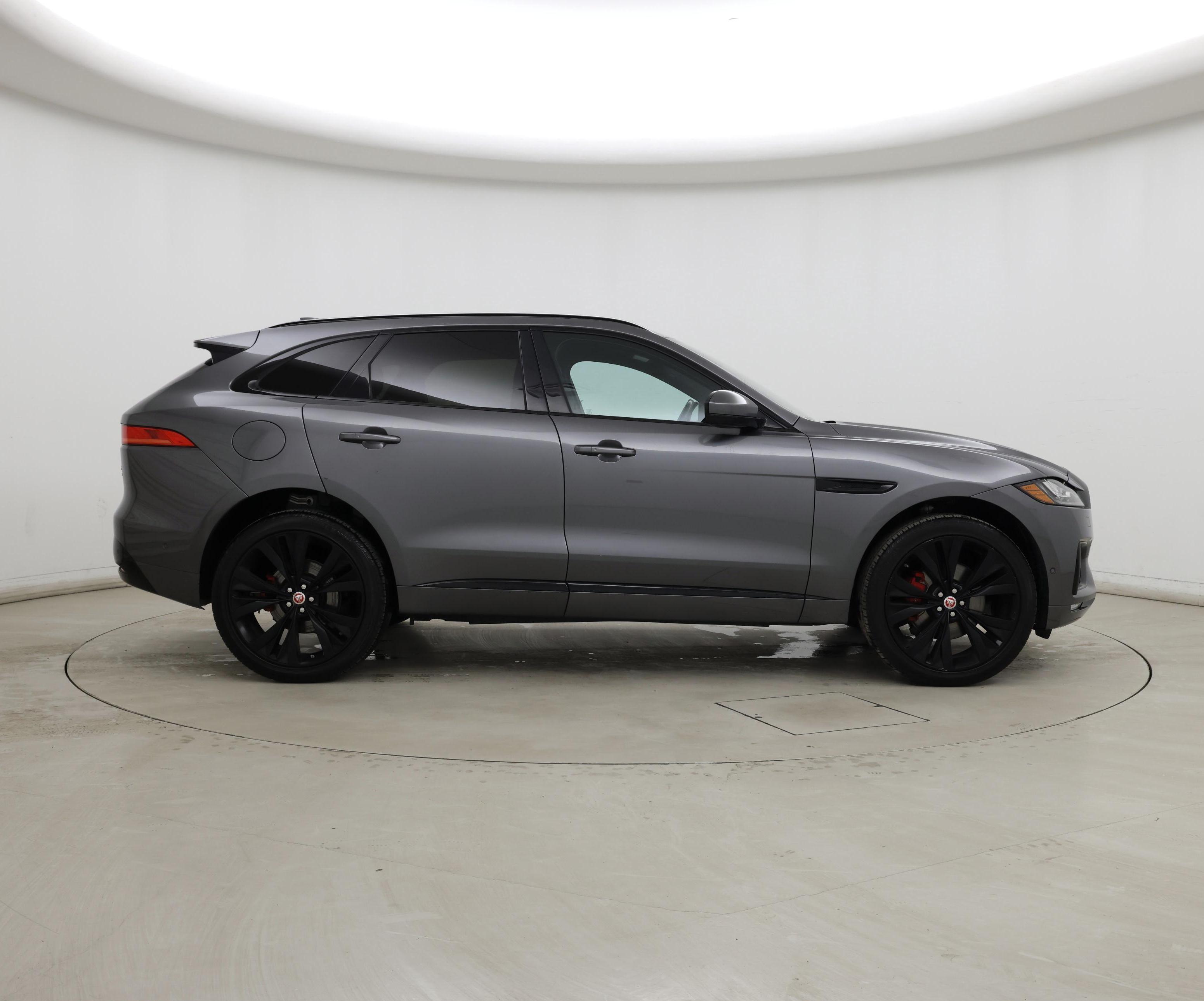 Thumbnail: 2019 Jaguar F-Pace - 7