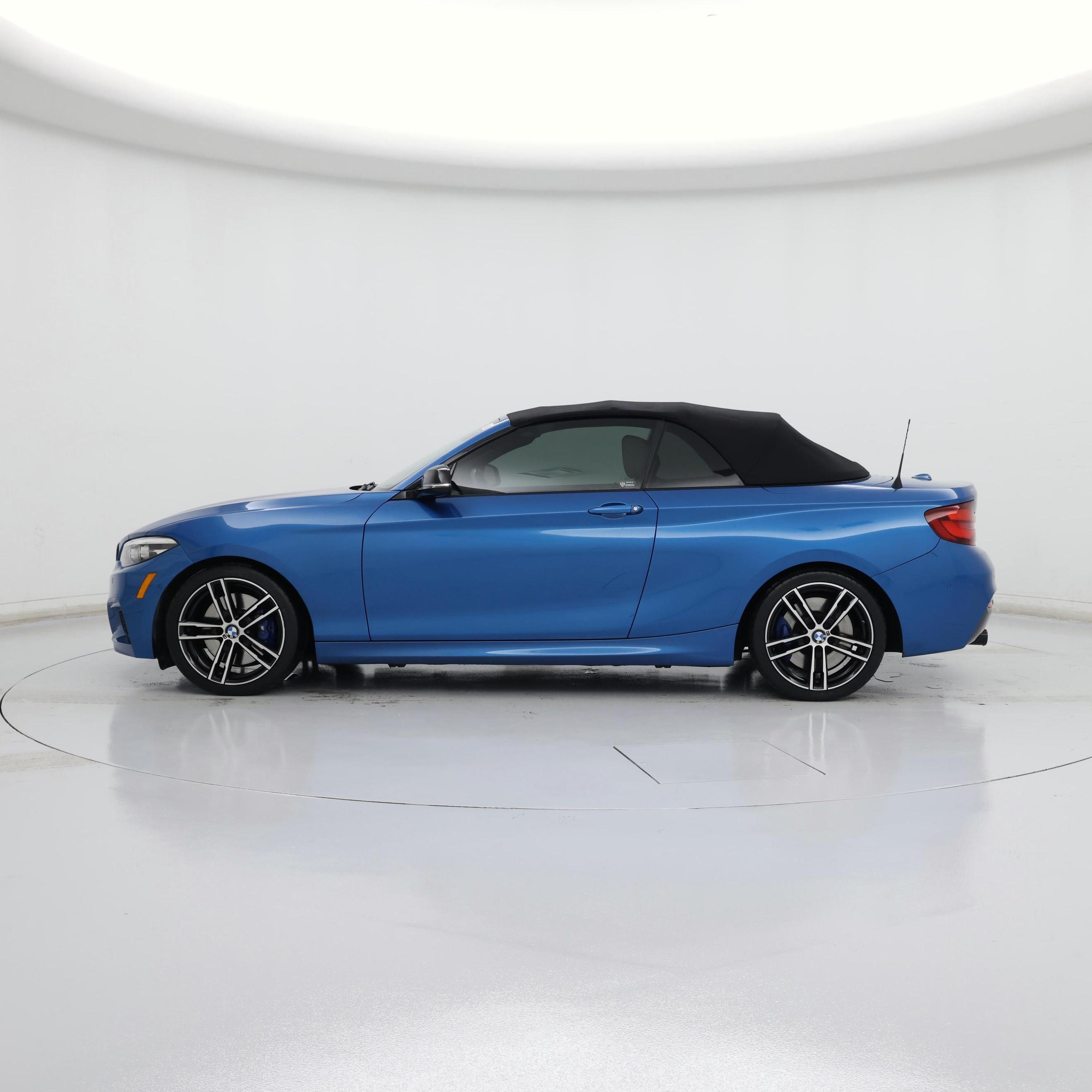 Thumbnail: 2021 BMW 2 Series - 3