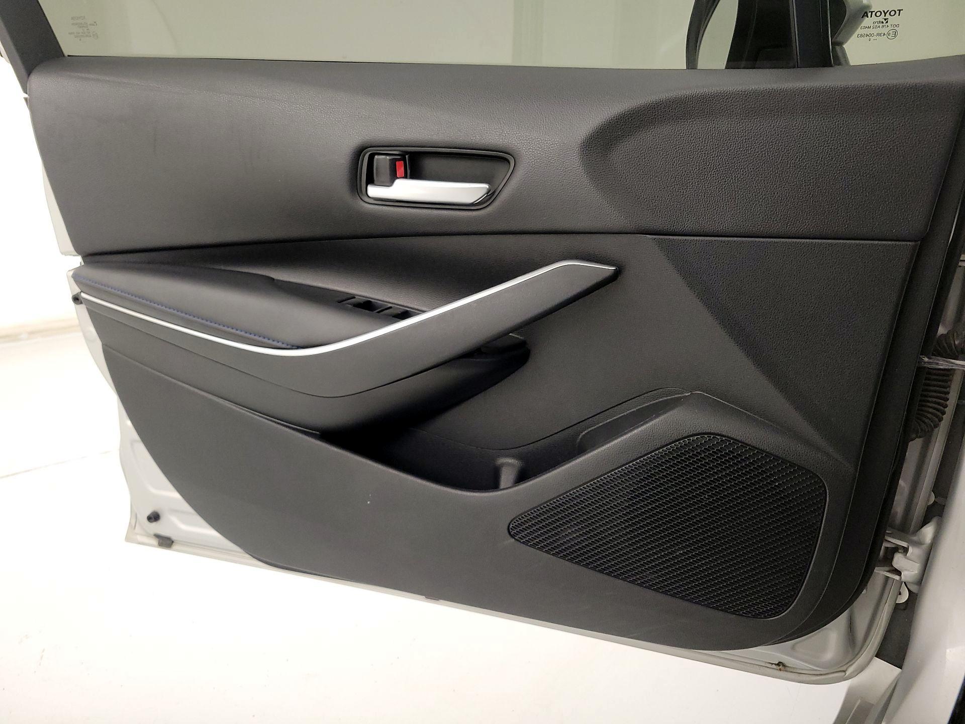 Thumbnail: 2021 Toyota Corolla - 12