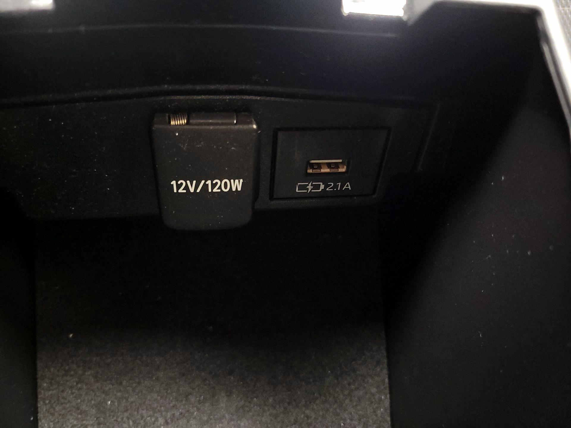 Thumbnail: 2021 Toyota Corolla - 18