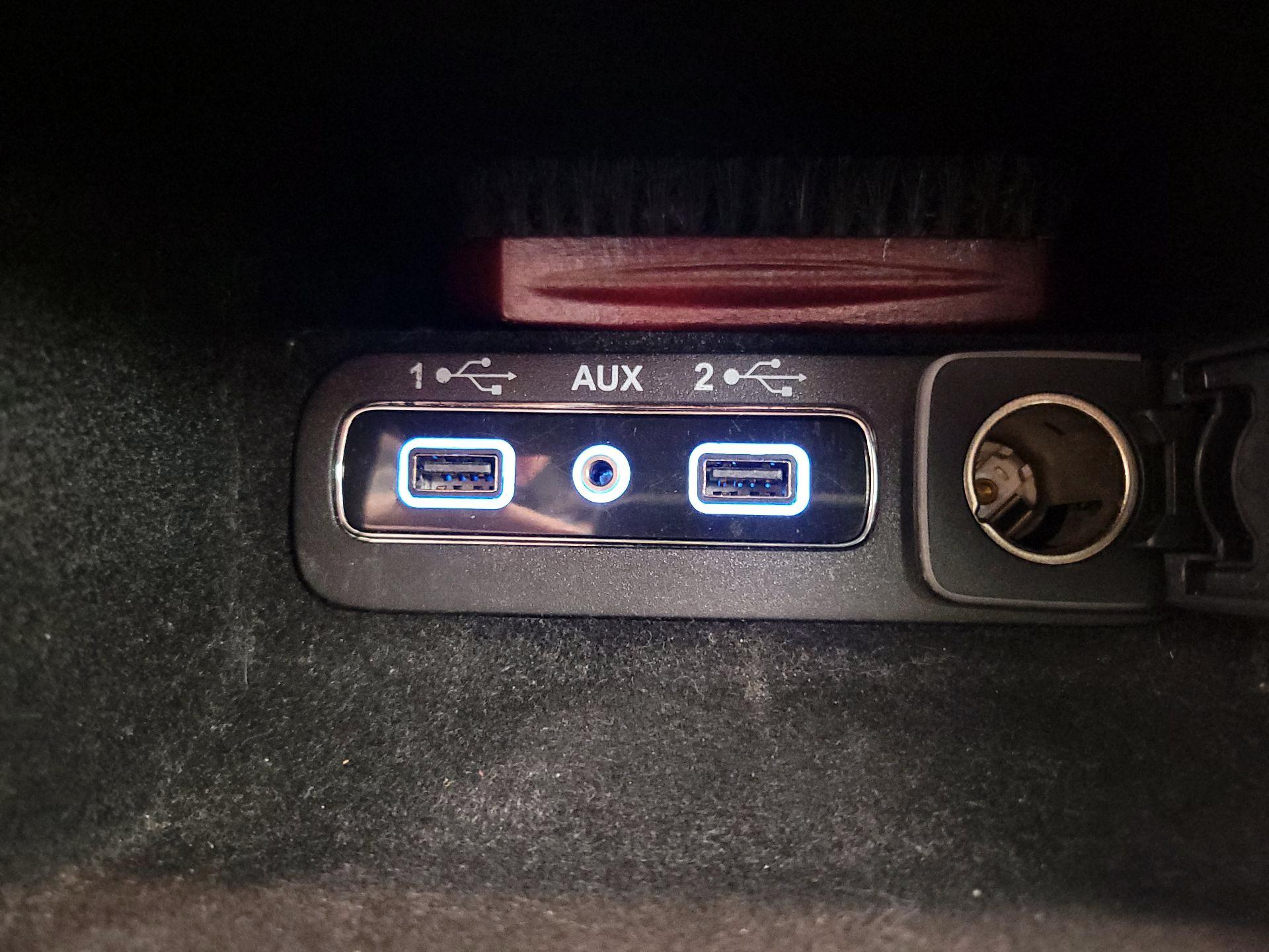 Thumbnail: 2019 Jeep Grand Cherokee - 19