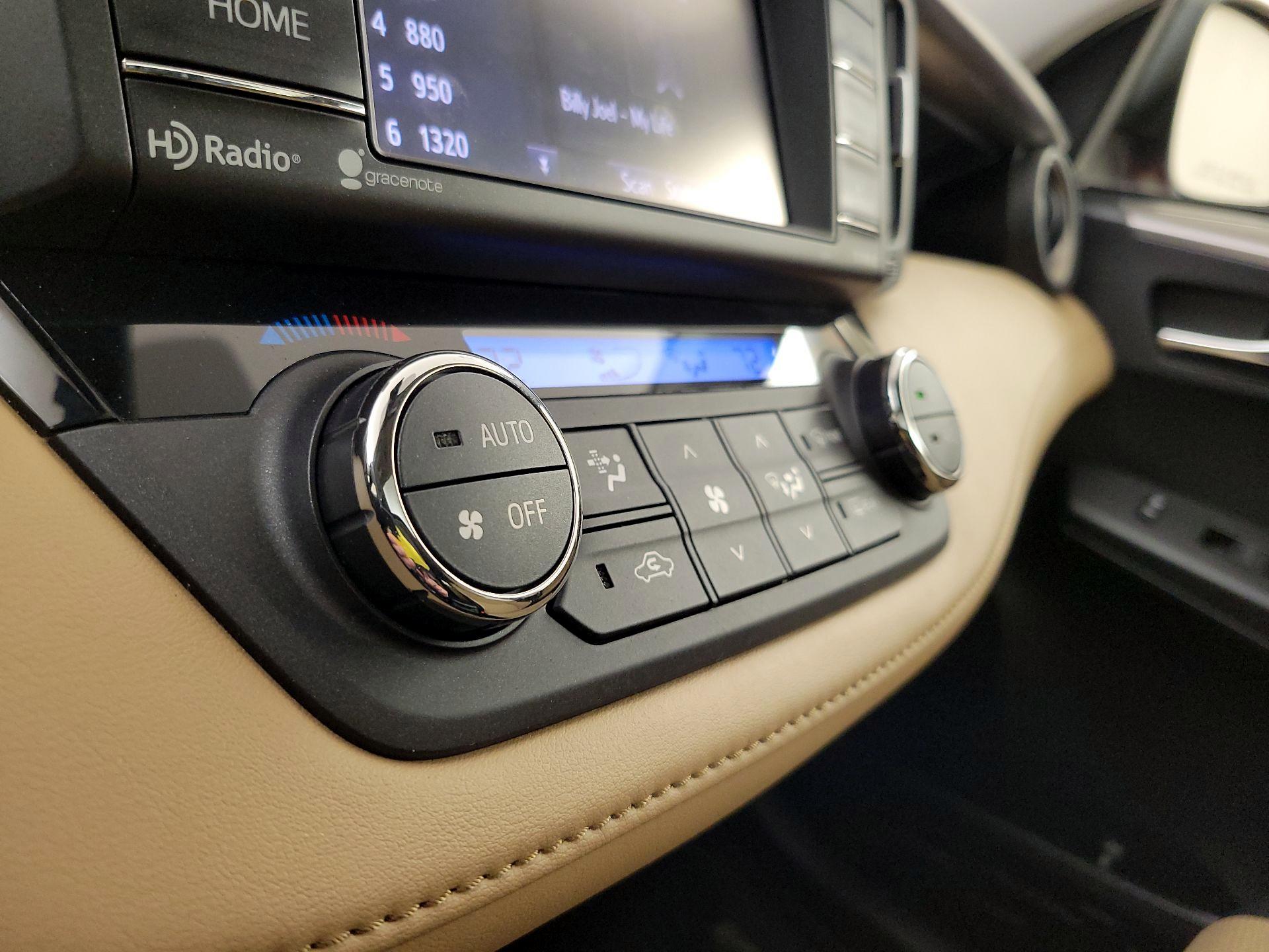 Thumbnail: 2017 Toyota RAV4 - 16