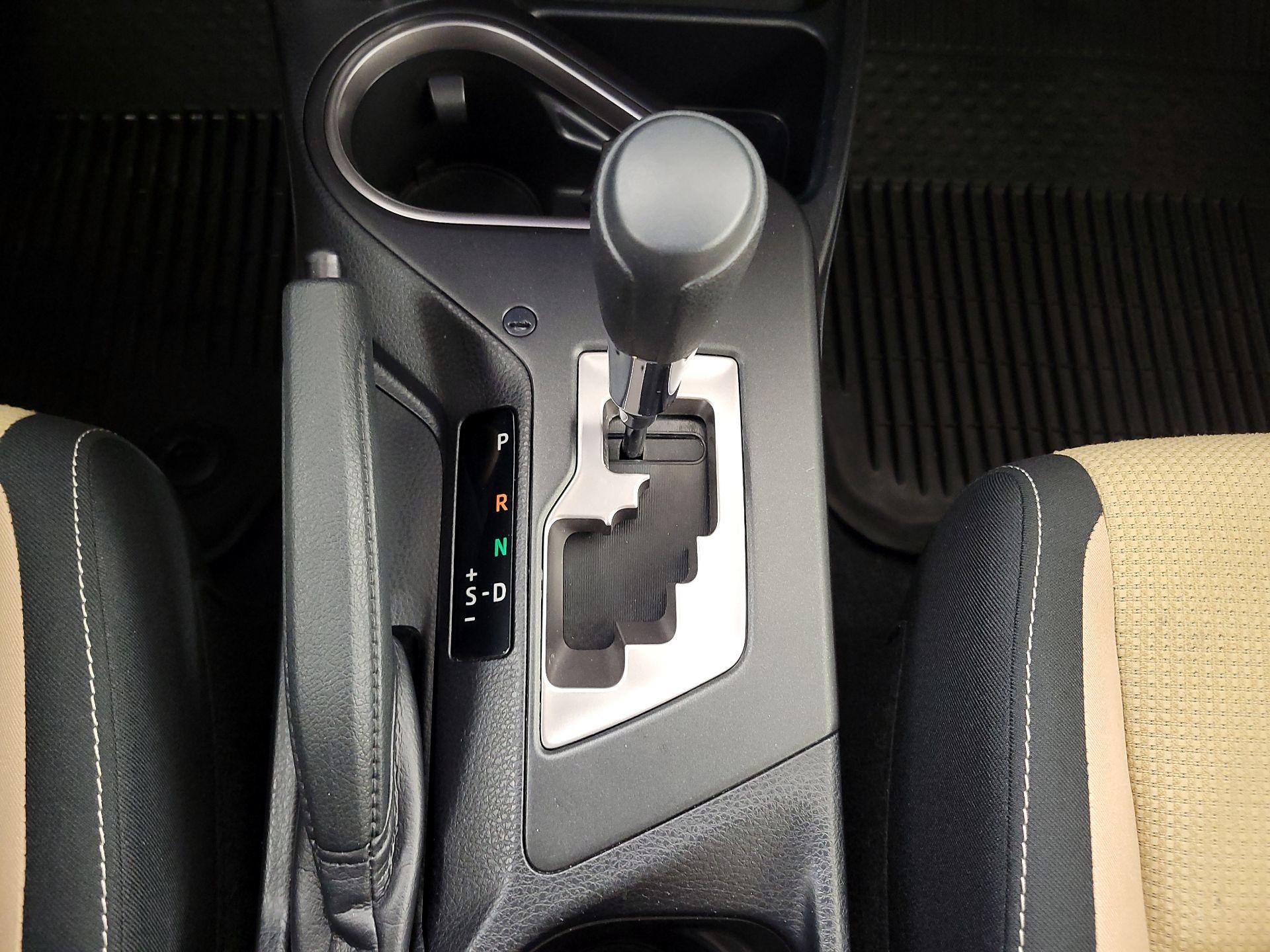 Thumbnail: 2017 Toyota RAV4 - 17