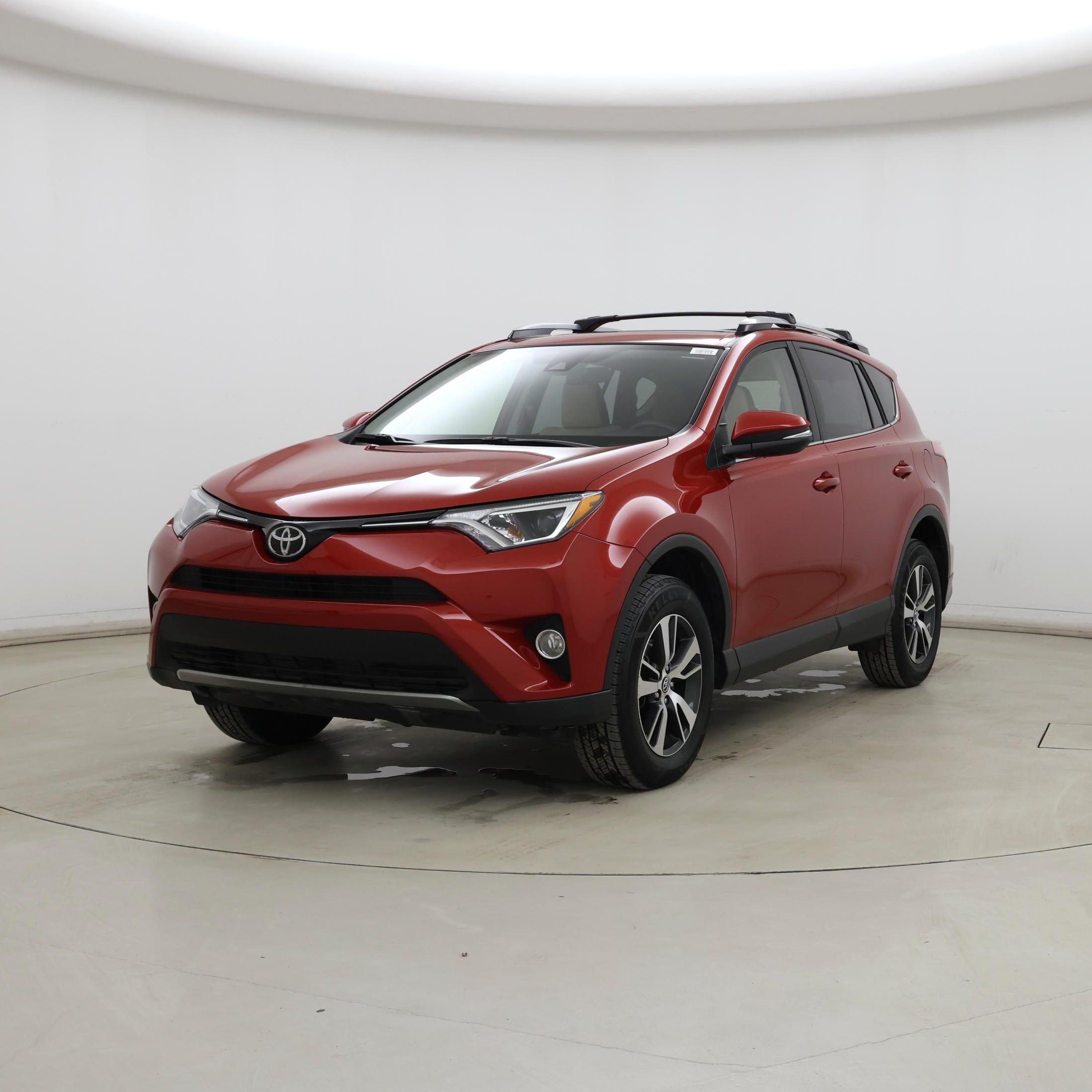 Thumbnail: 2017 Toyota RAV4 - 4