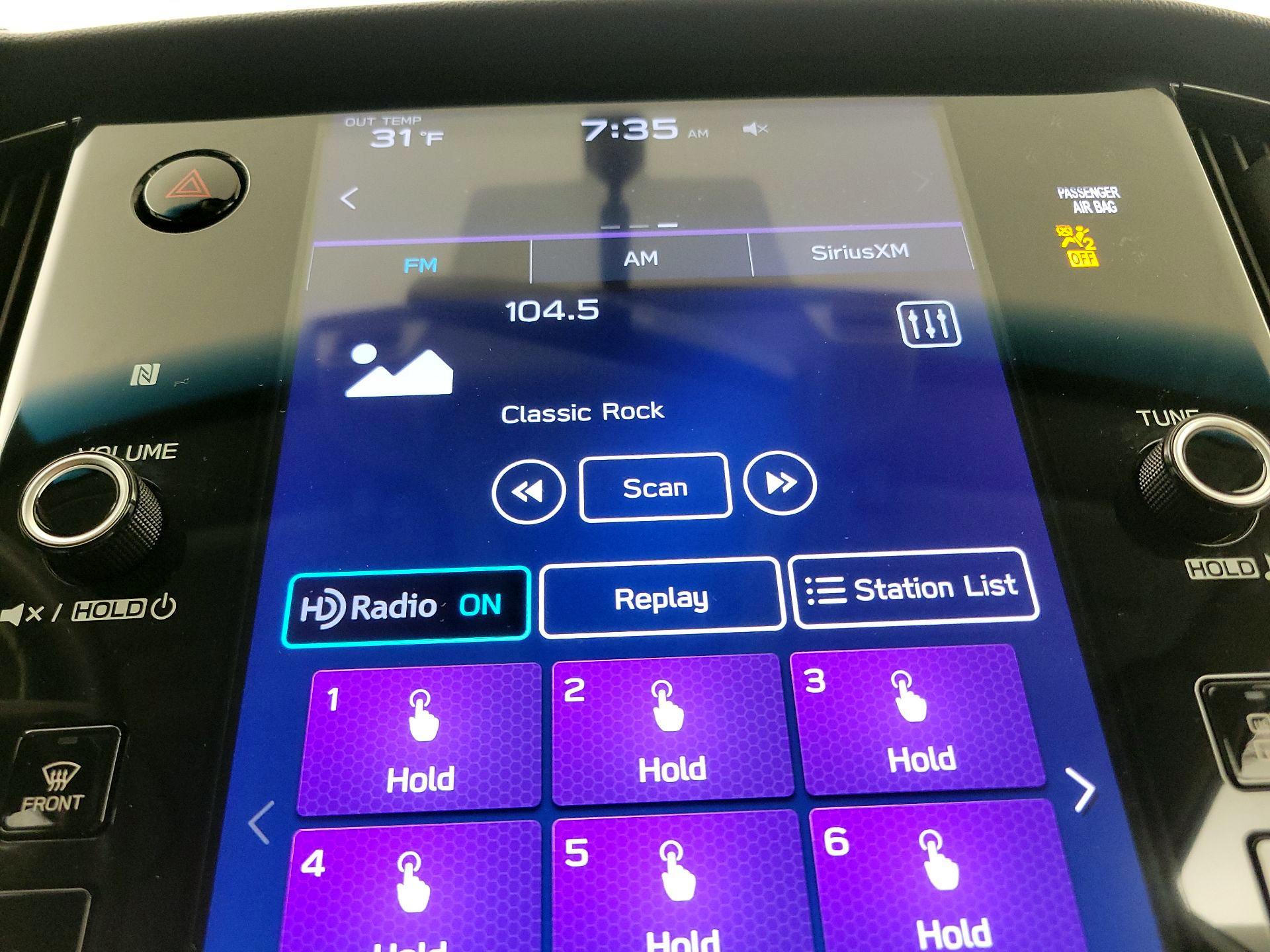 Thumbnail: 2022 Subaru Legacy - 15