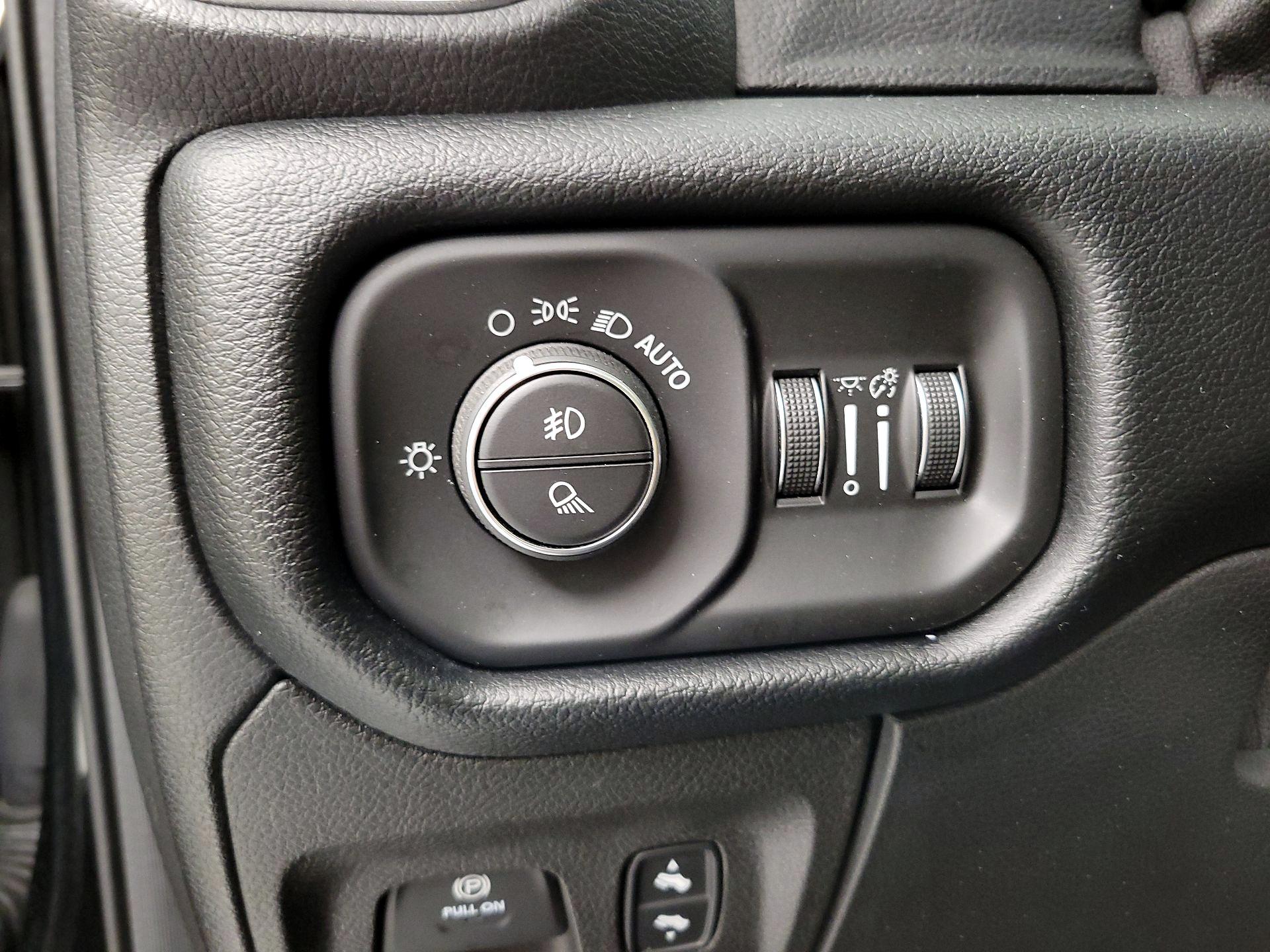 Thumbnail: 2020 RAM 1500 - 13