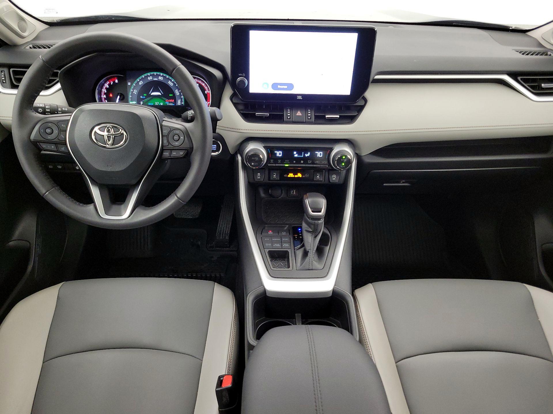 Thumbnail: 2024 Toyota RAV4 - 9