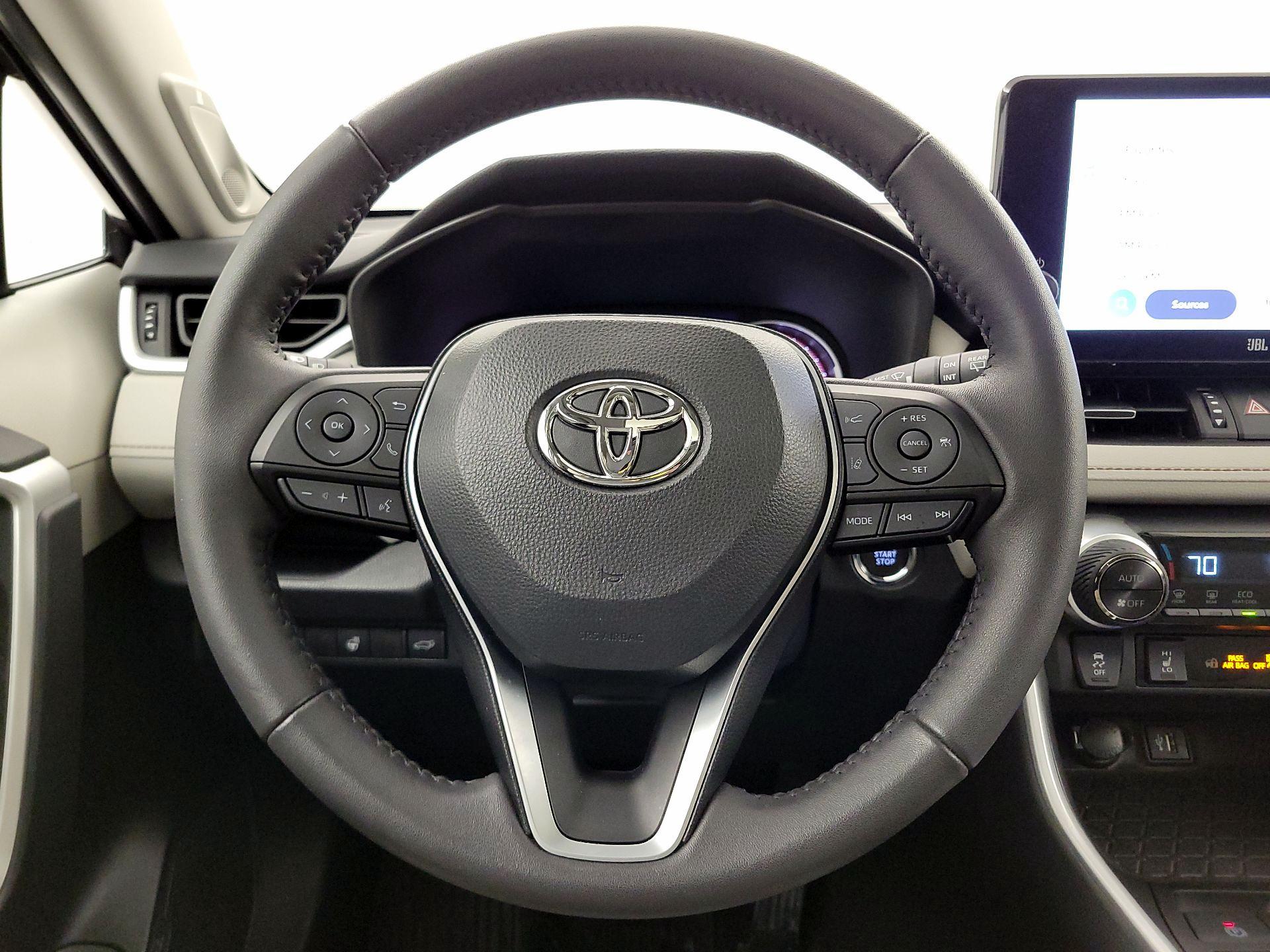 Thumbnail: 2024 Toyota RAV4 - 10