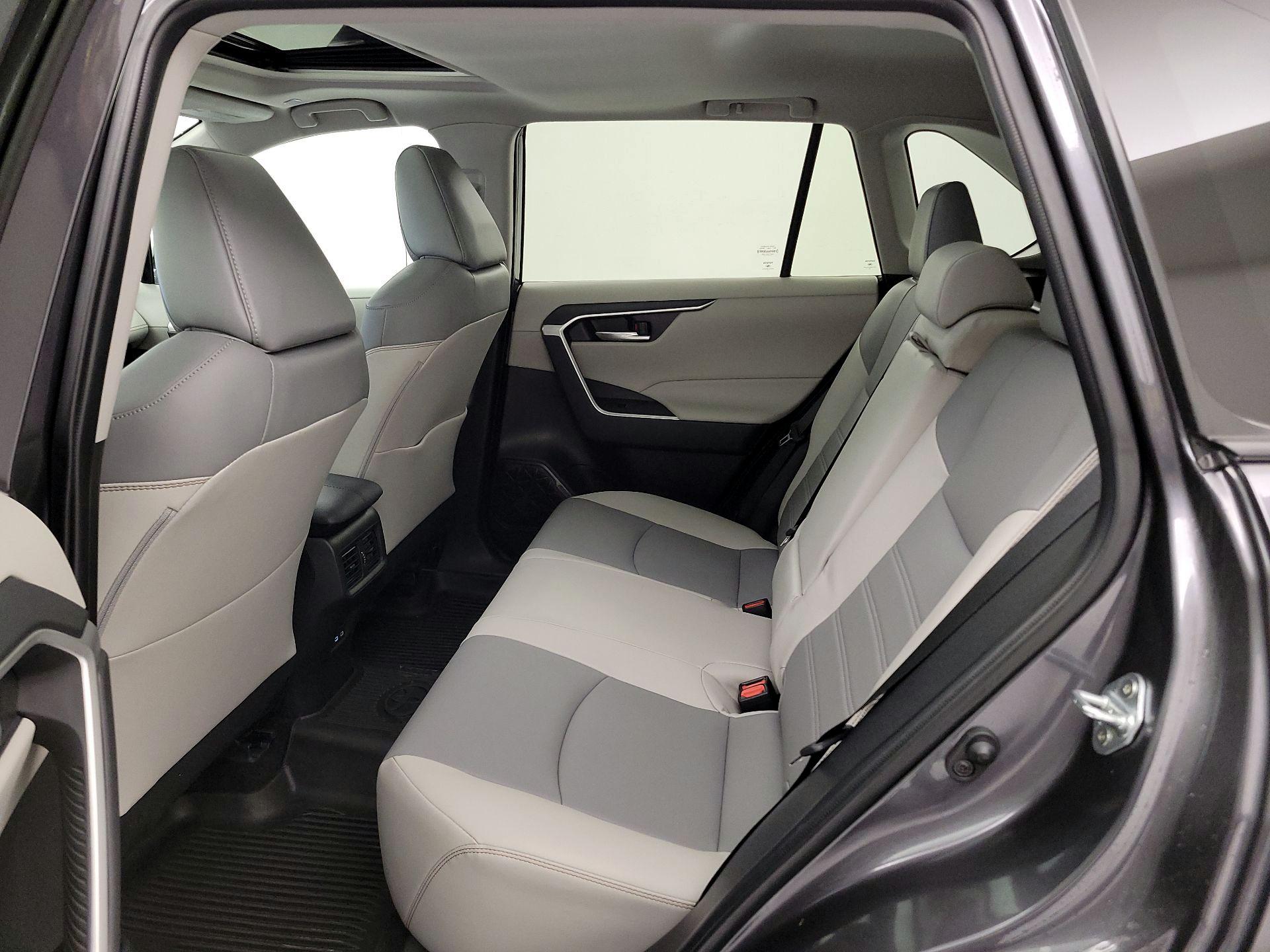 Thumbnail: 2024 Toyota RAV4 - 20