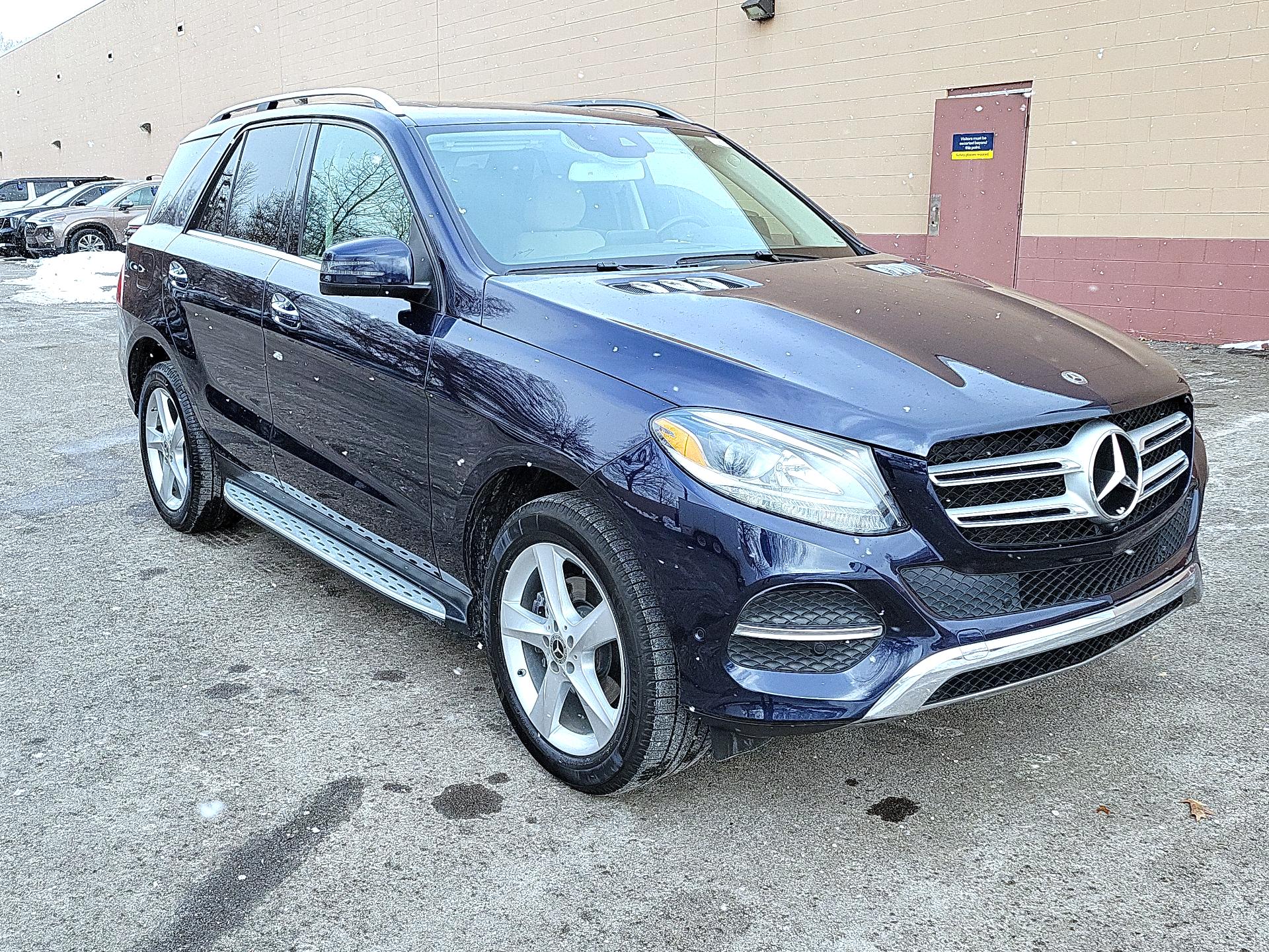 Thumbnail: 2018 Mercedes-Benz GLE - 1