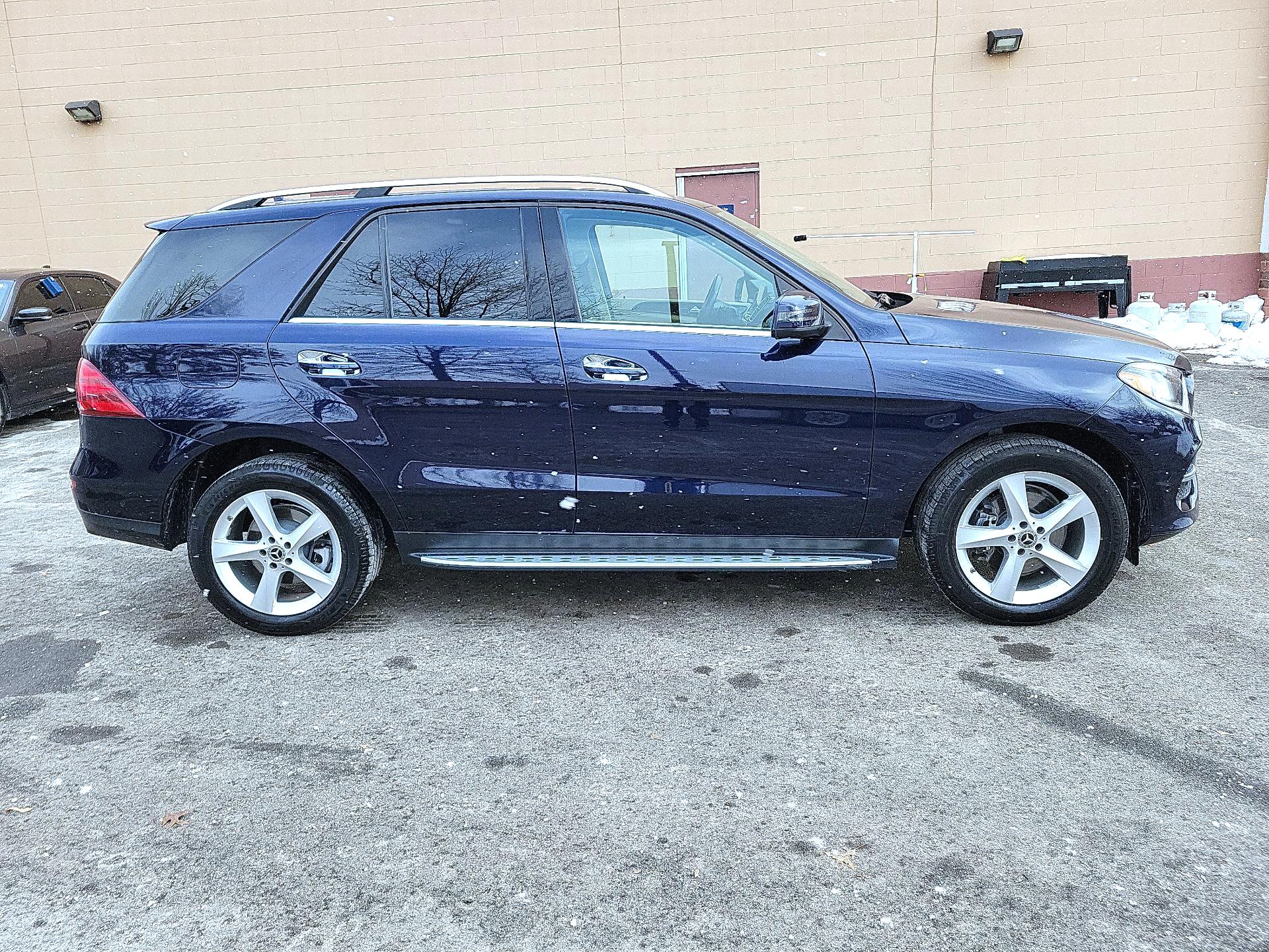 Thumbnail: 2018 Mercedes-Benz GLE - 4