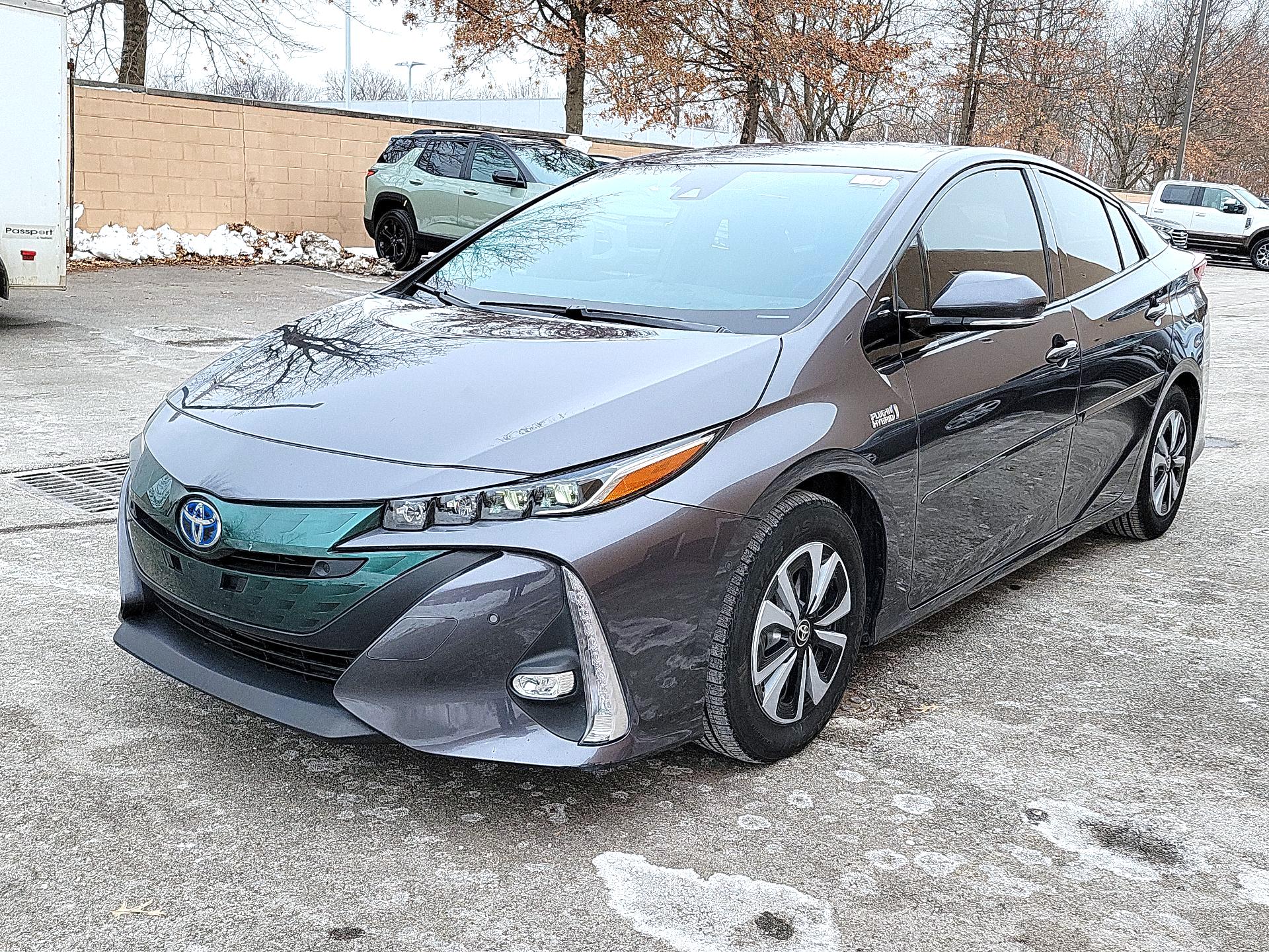 Thumbnail: 2019 Toyota Prius Prime - 3