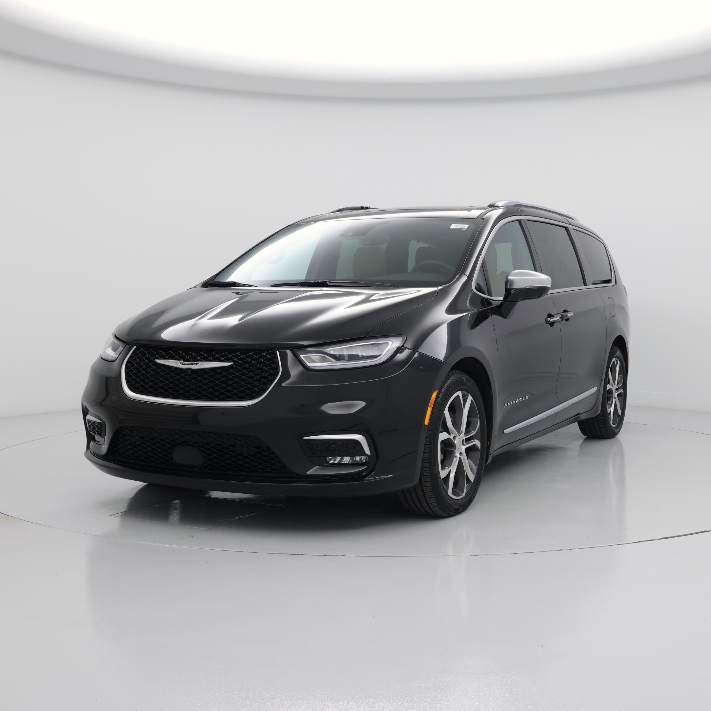 Thumbnail: 2022 Chrysler Pacifica - 4