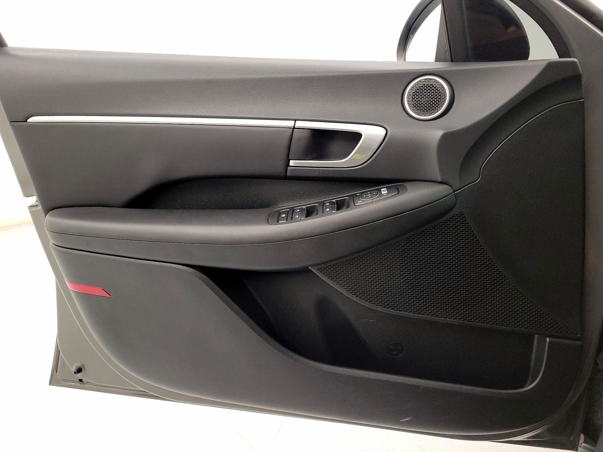 Thumbnail: 2022 Hyundai Sonata - 12