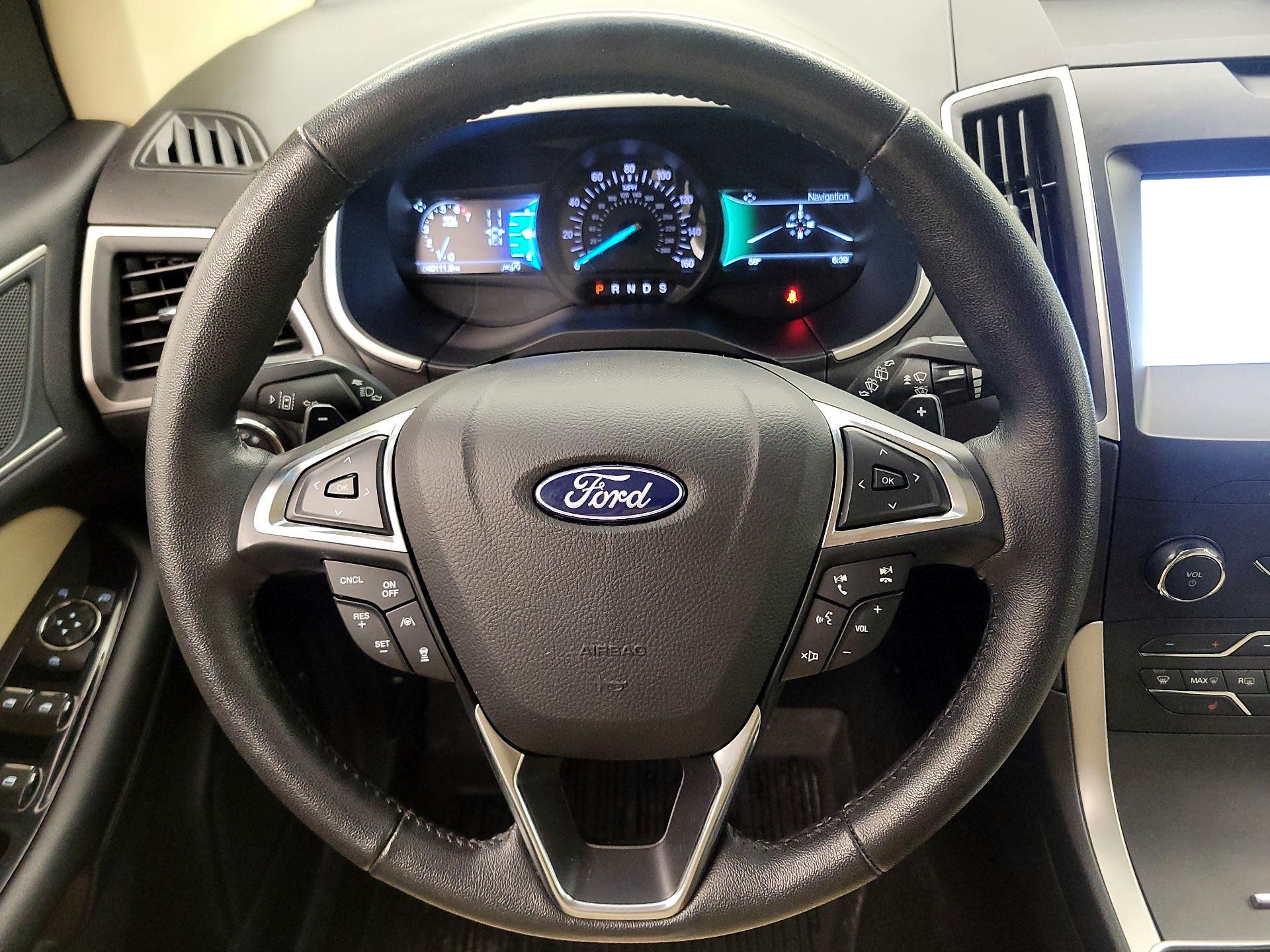 Thumbnail: 2020 Ford Edge - 10