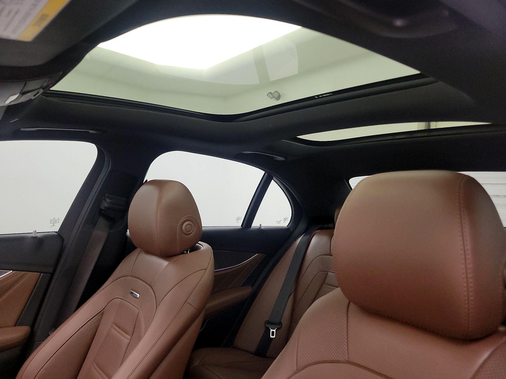 Thumbnail: 2018 Mercedes-Benz E-Class - 20