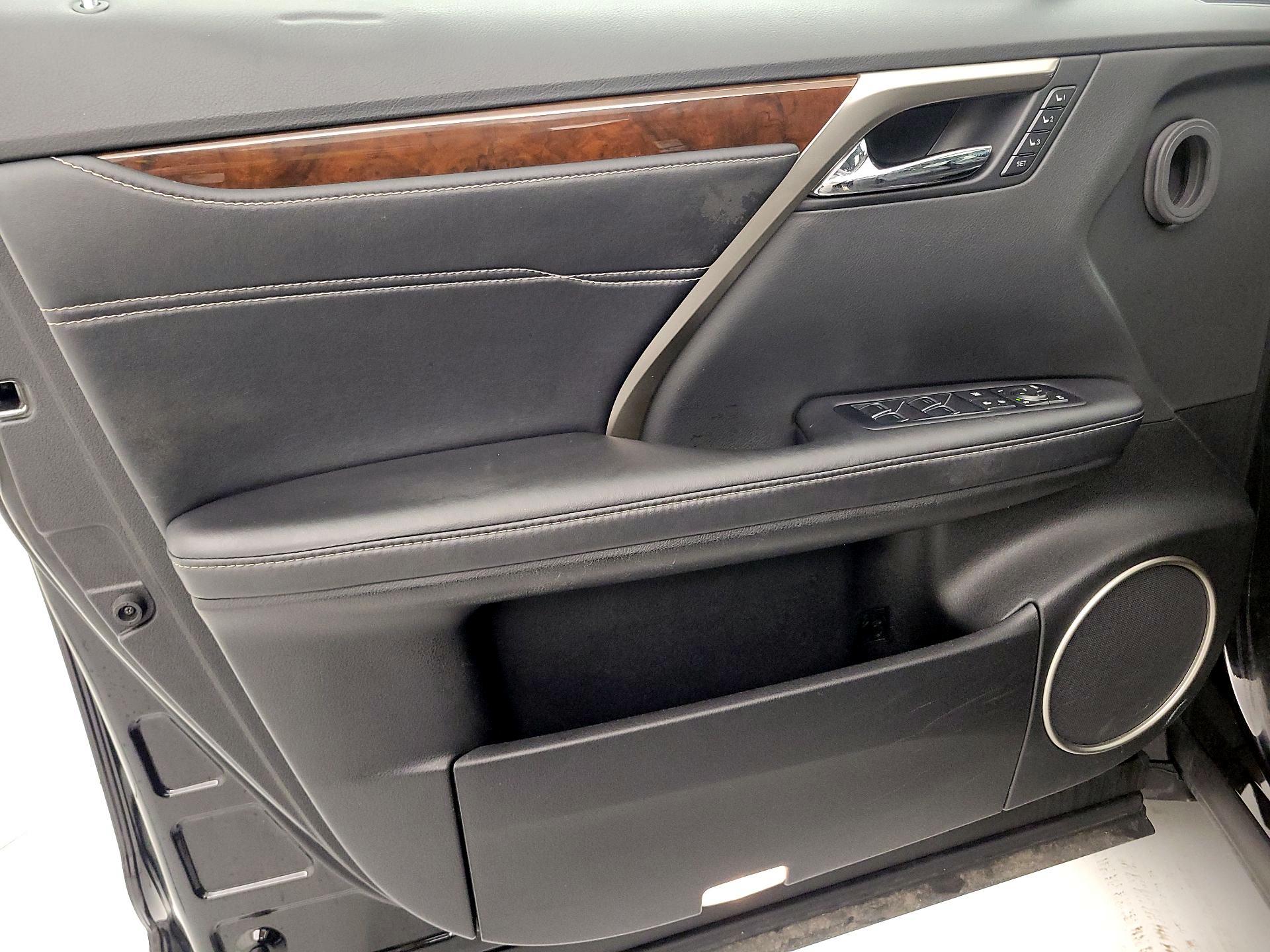 Thumbnail: 2017 Lexus RX - 12