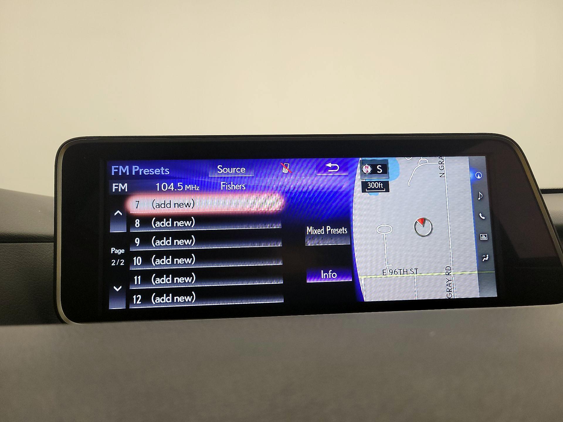 Thumbnail: 2017 Lexus RX - 16