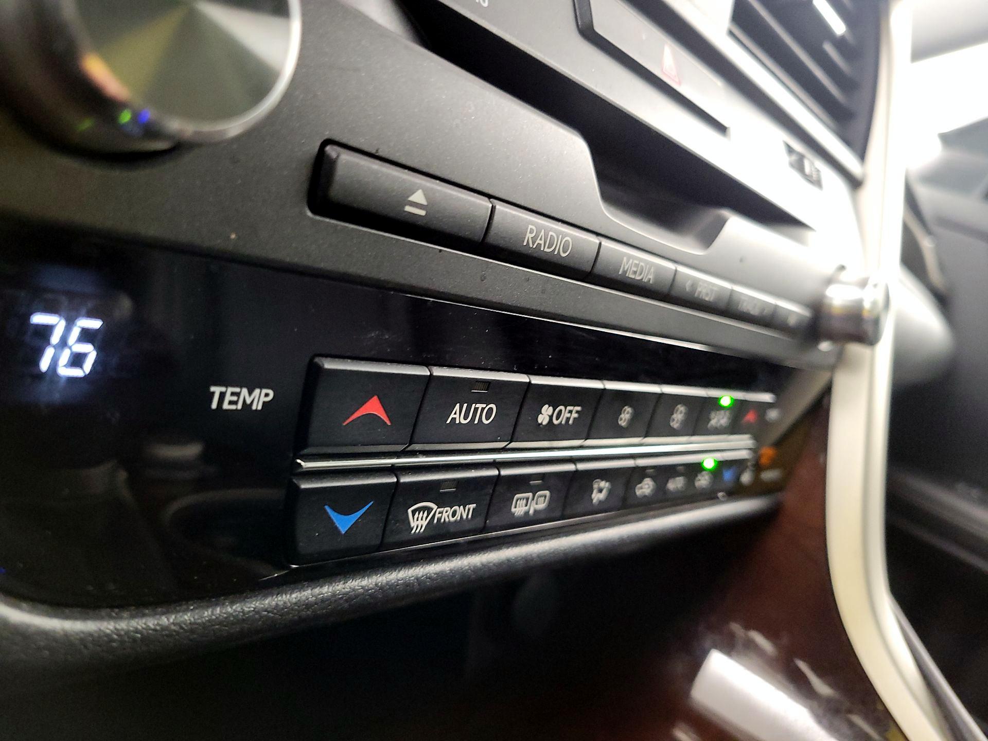 Thumbnail: 2017 Lexus RX - 17