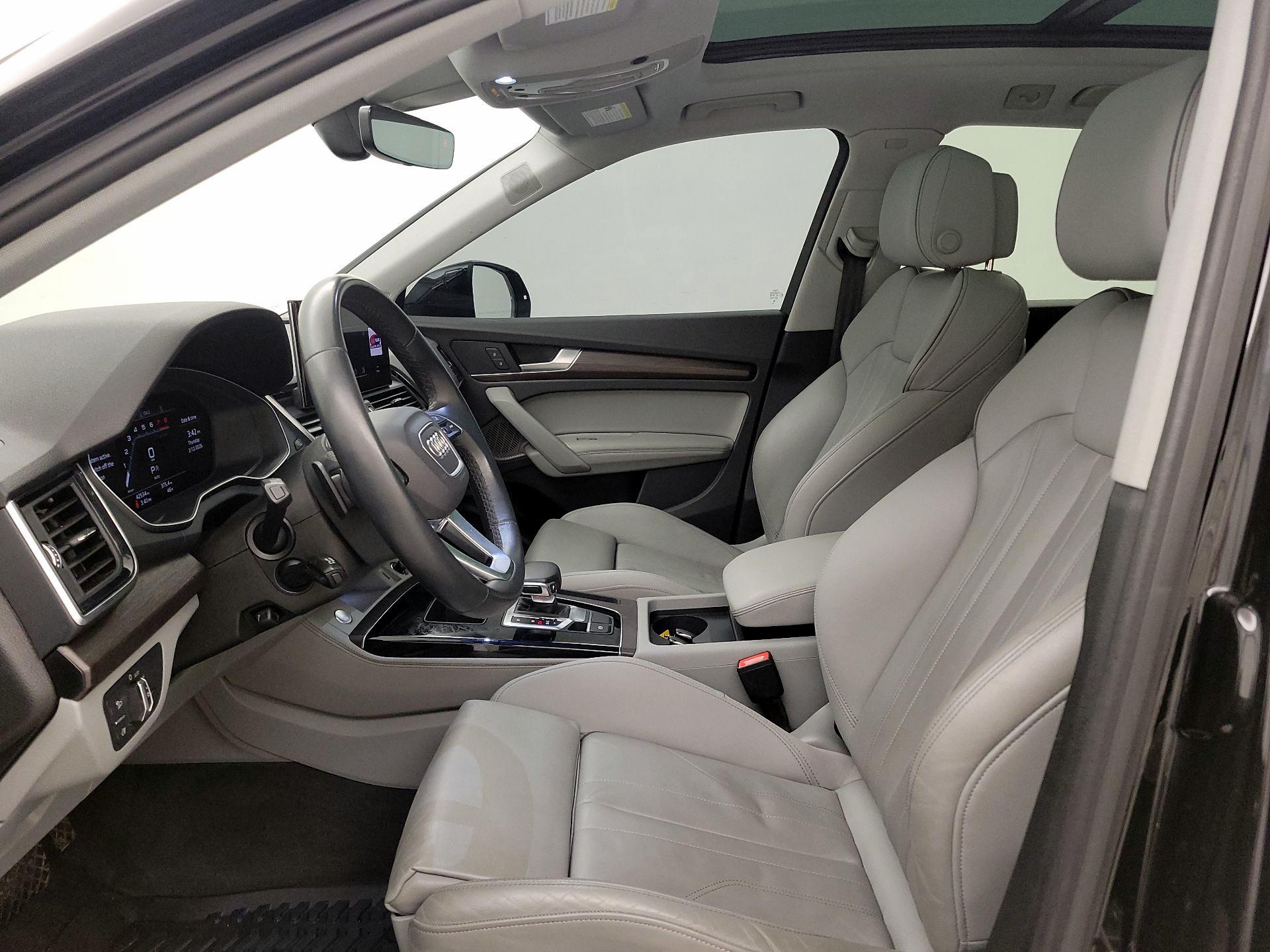 Thumbnail: 2024 Audi Q5 - 11