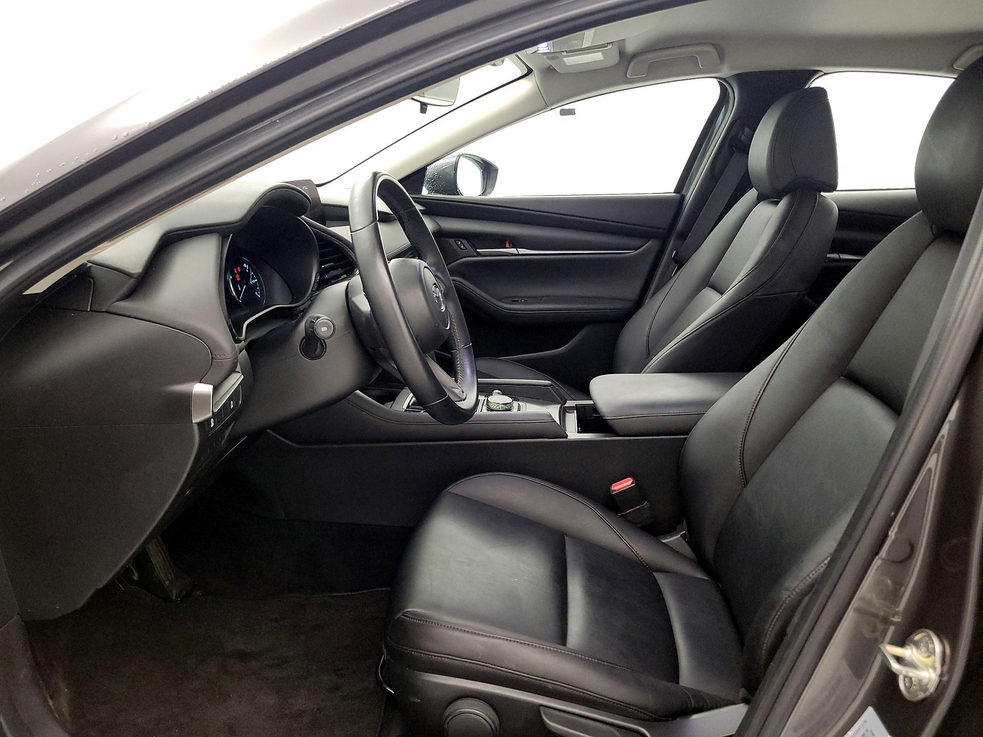 Thumbnail: 2021 Mazda Mazda3 - 11