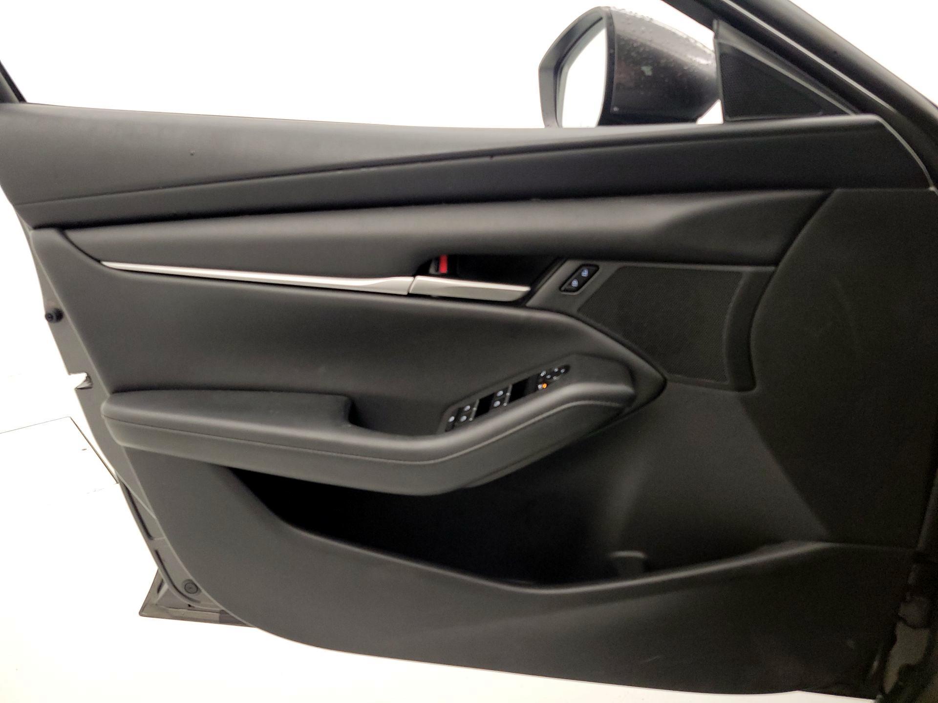 Thumbnail: 2021 Mazda Mazda3 - 12