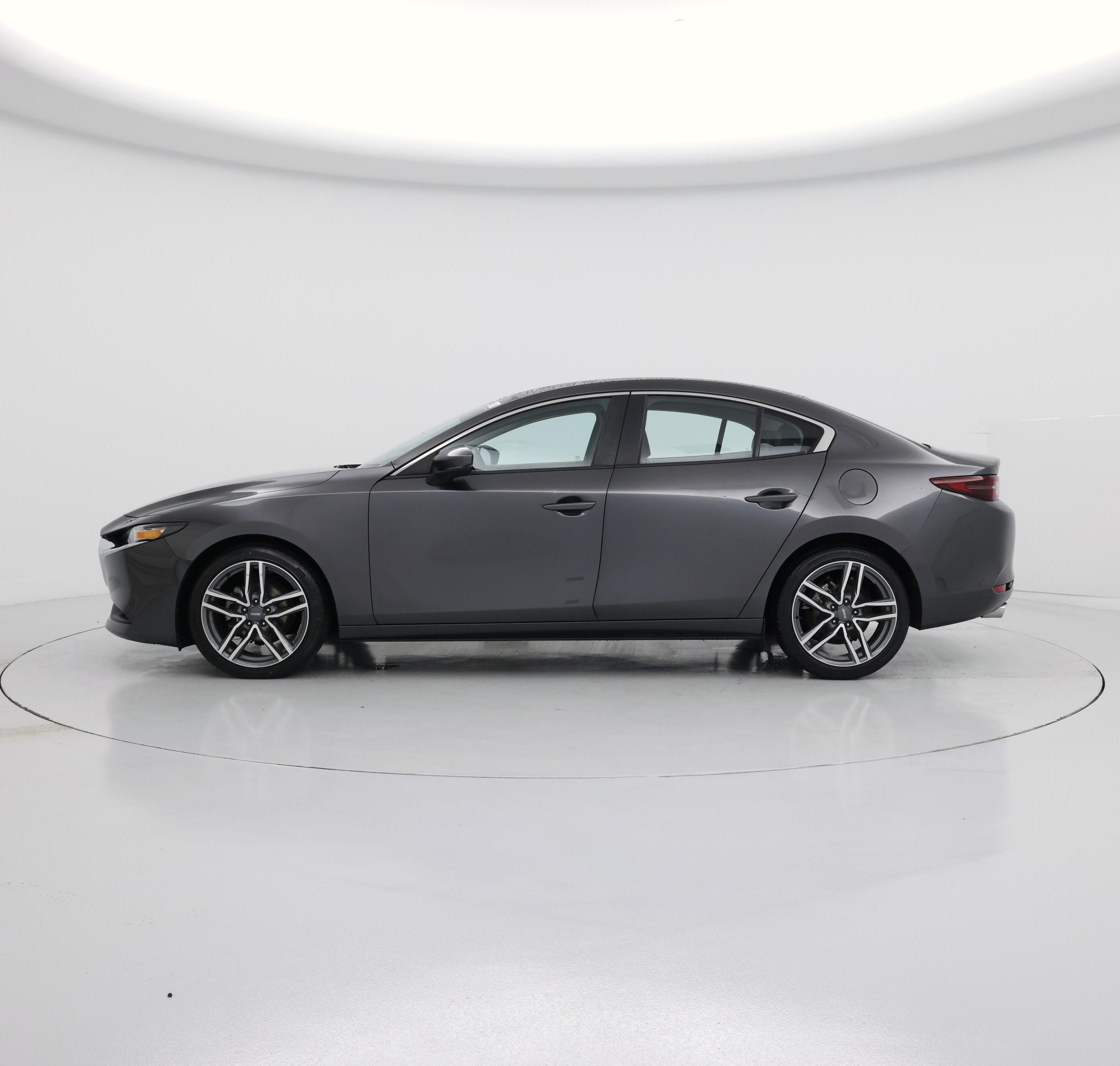 Thumbnail: 2021 Mazda Mazda3 - 3