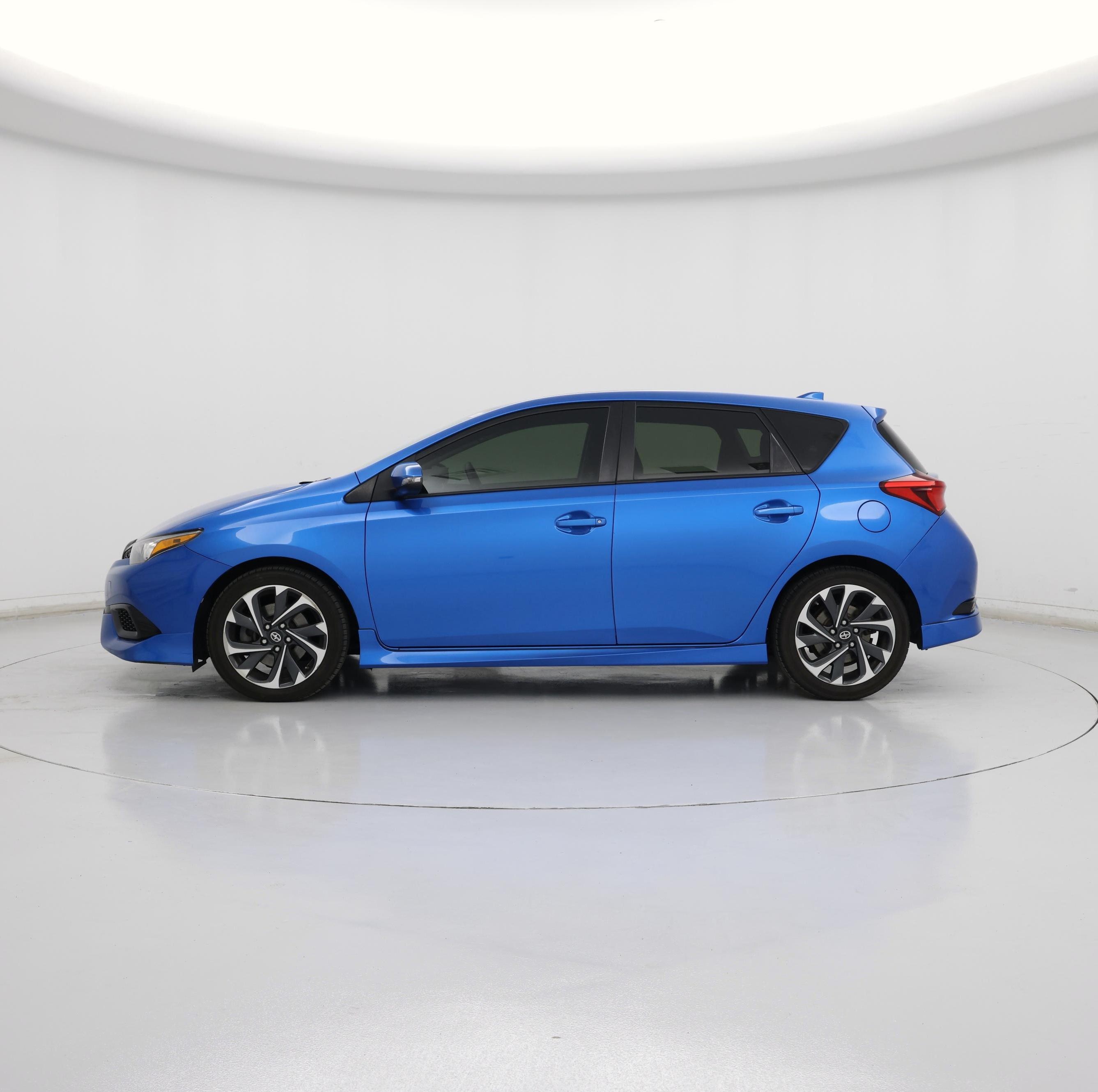 Thumbnail: 2016 Scion iM - 3