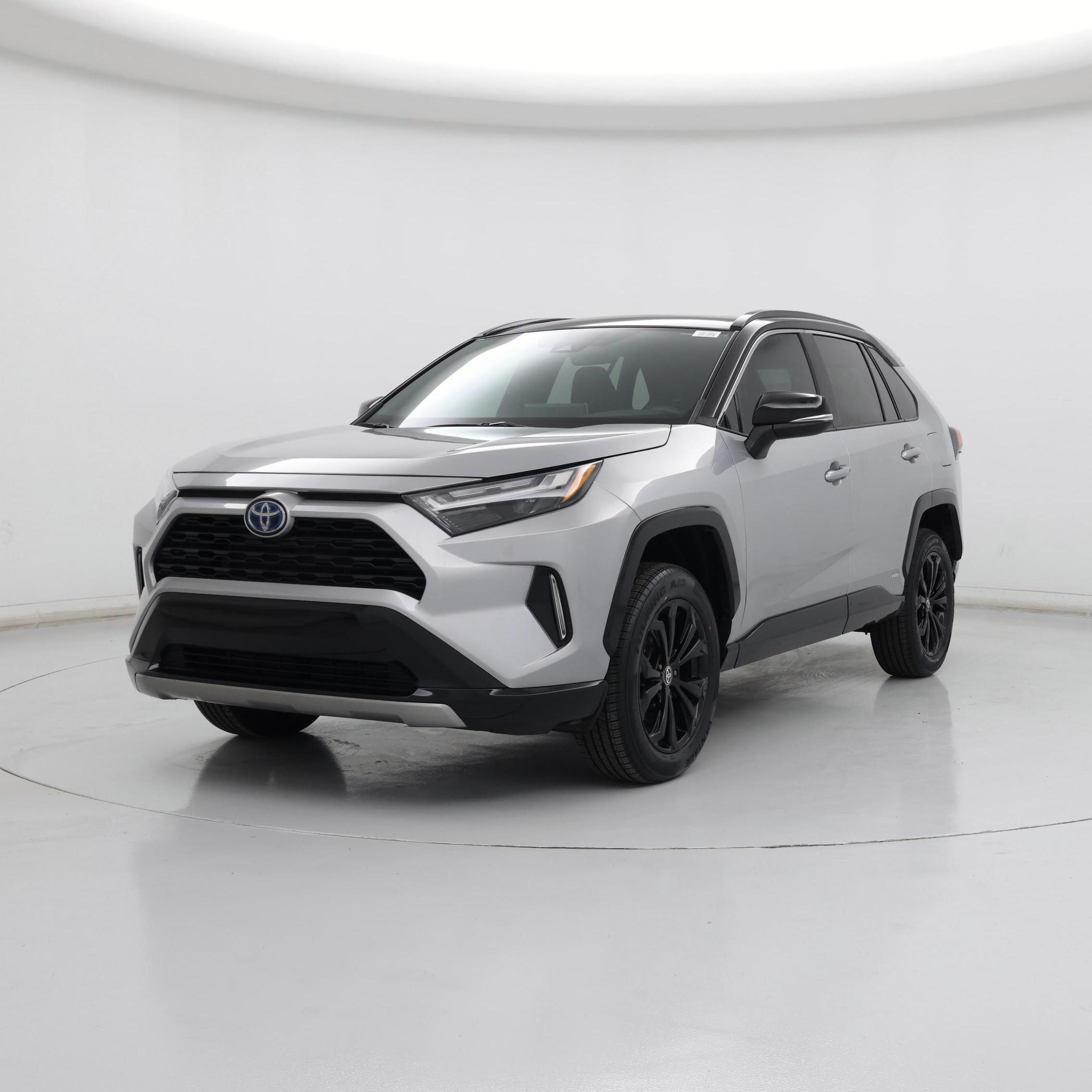 Thumbnail: 2022 Toyota RAV4 - 4