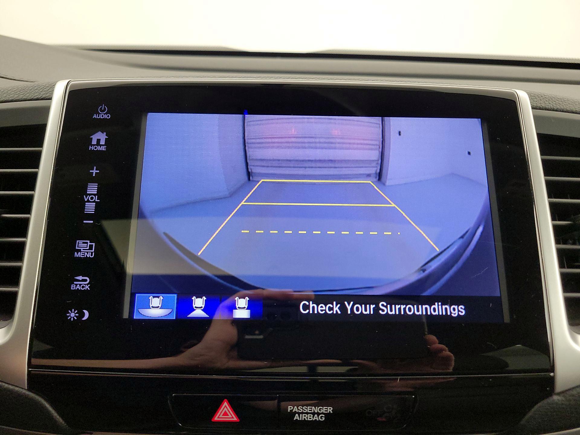 Thumbnail: 2019 Honda Ridgeline - 15