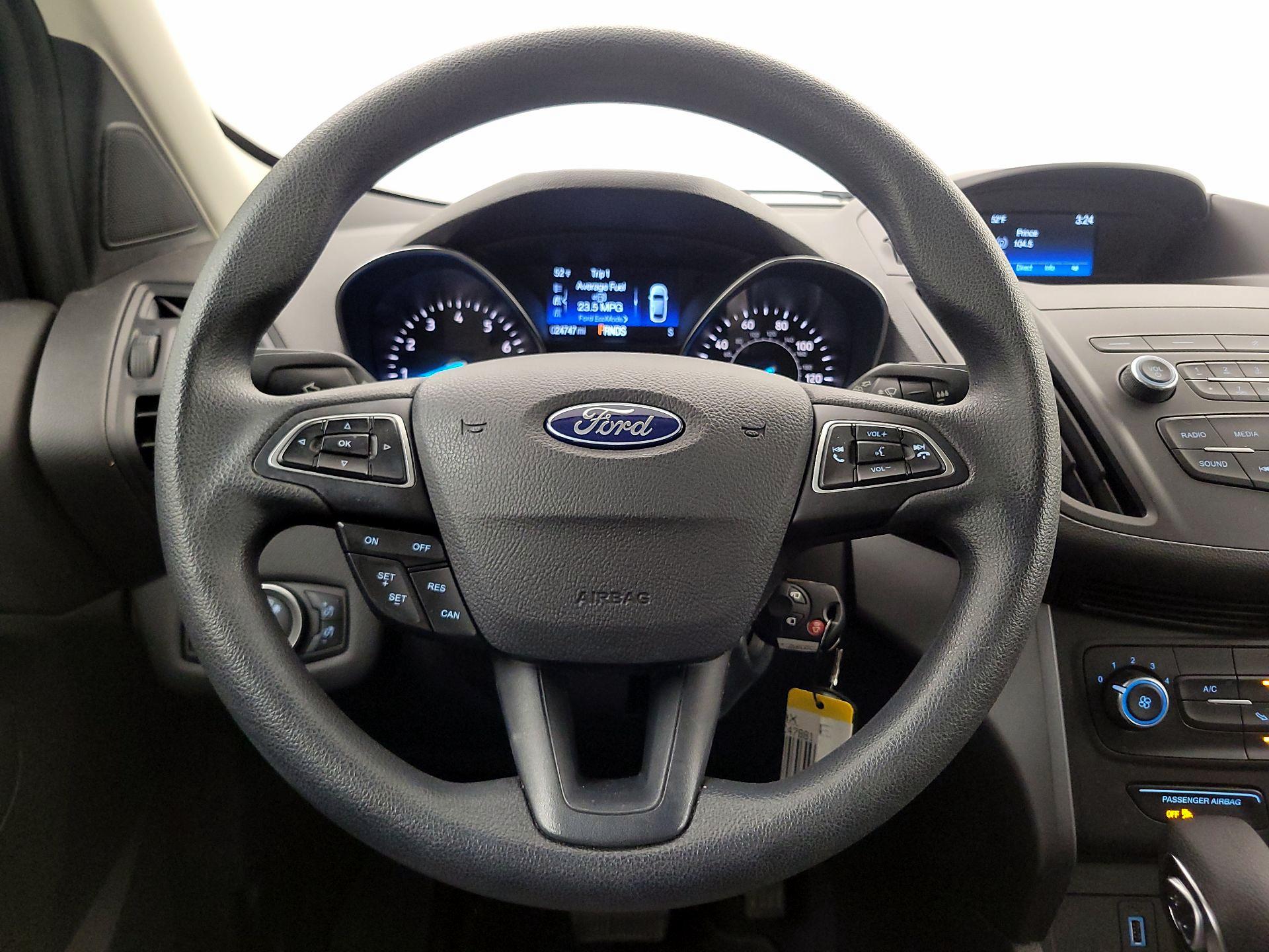 Thumbnail: 2019 Ford Escape - 10
