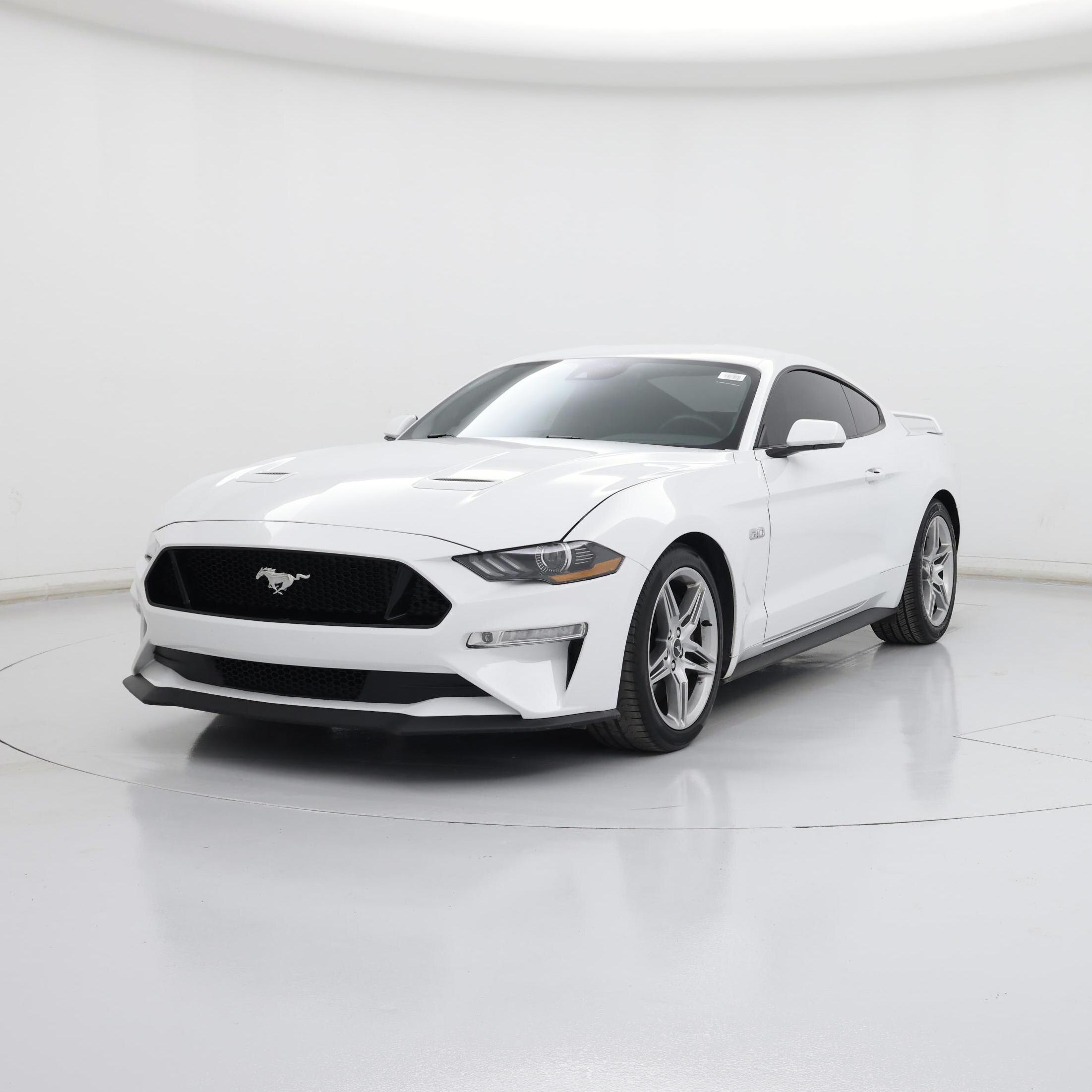 Thumbnail: 2022 Ford Mustang - 4