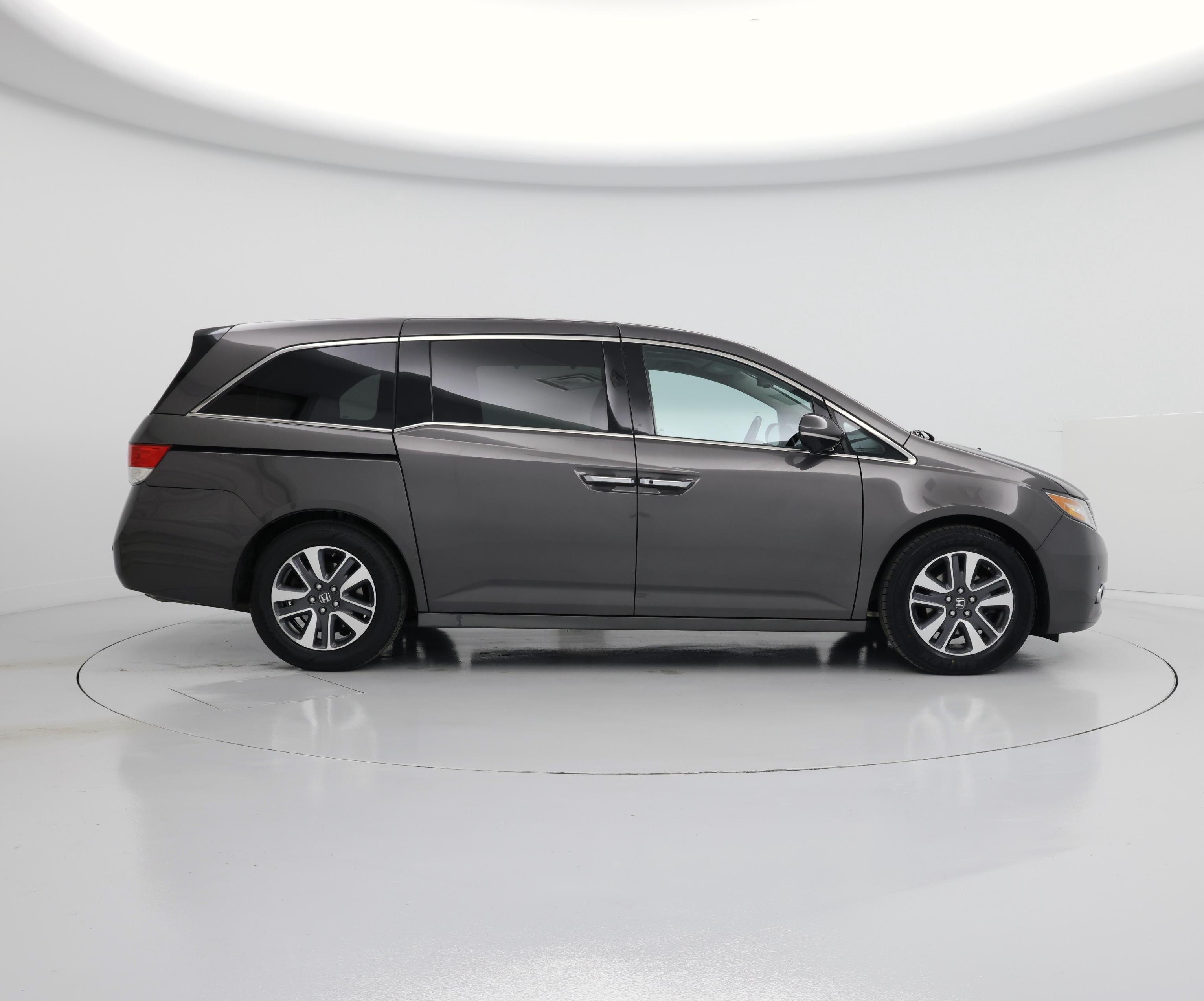 Thumbnail: 2017 Honda Odyssey - 7